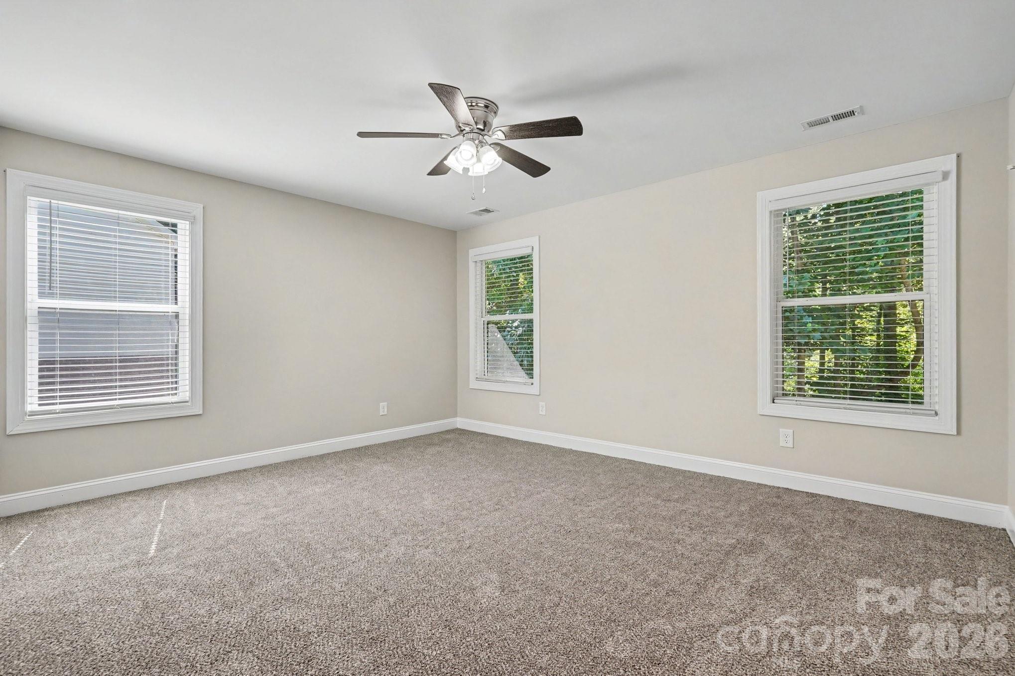 1548 Mayfair Drive Property Photo 7