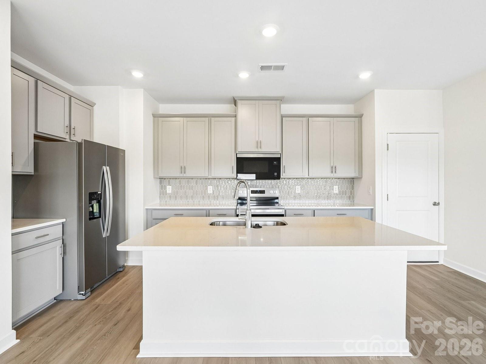 2614 Celestial Drive Property Photo 2