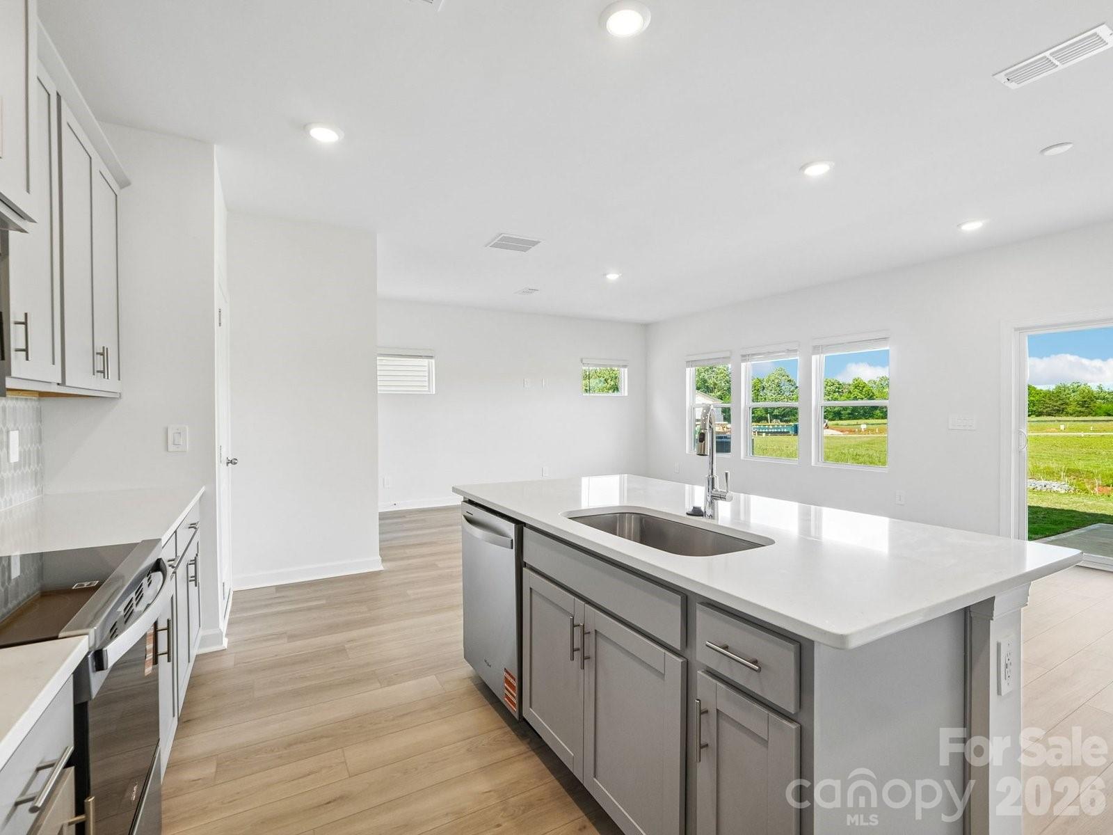2614 Celestial Drive Property Photo 4