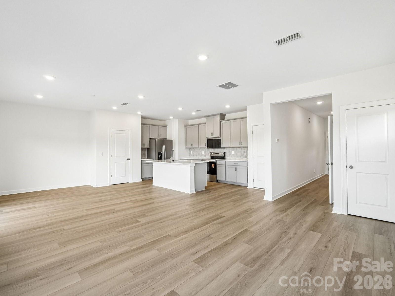 2614 Celestial Drive Property Photo 7