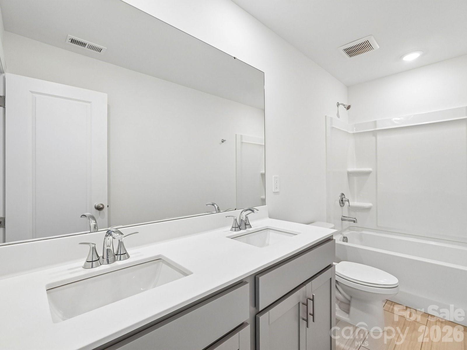 2614 Celestial Drive Property Photo 15