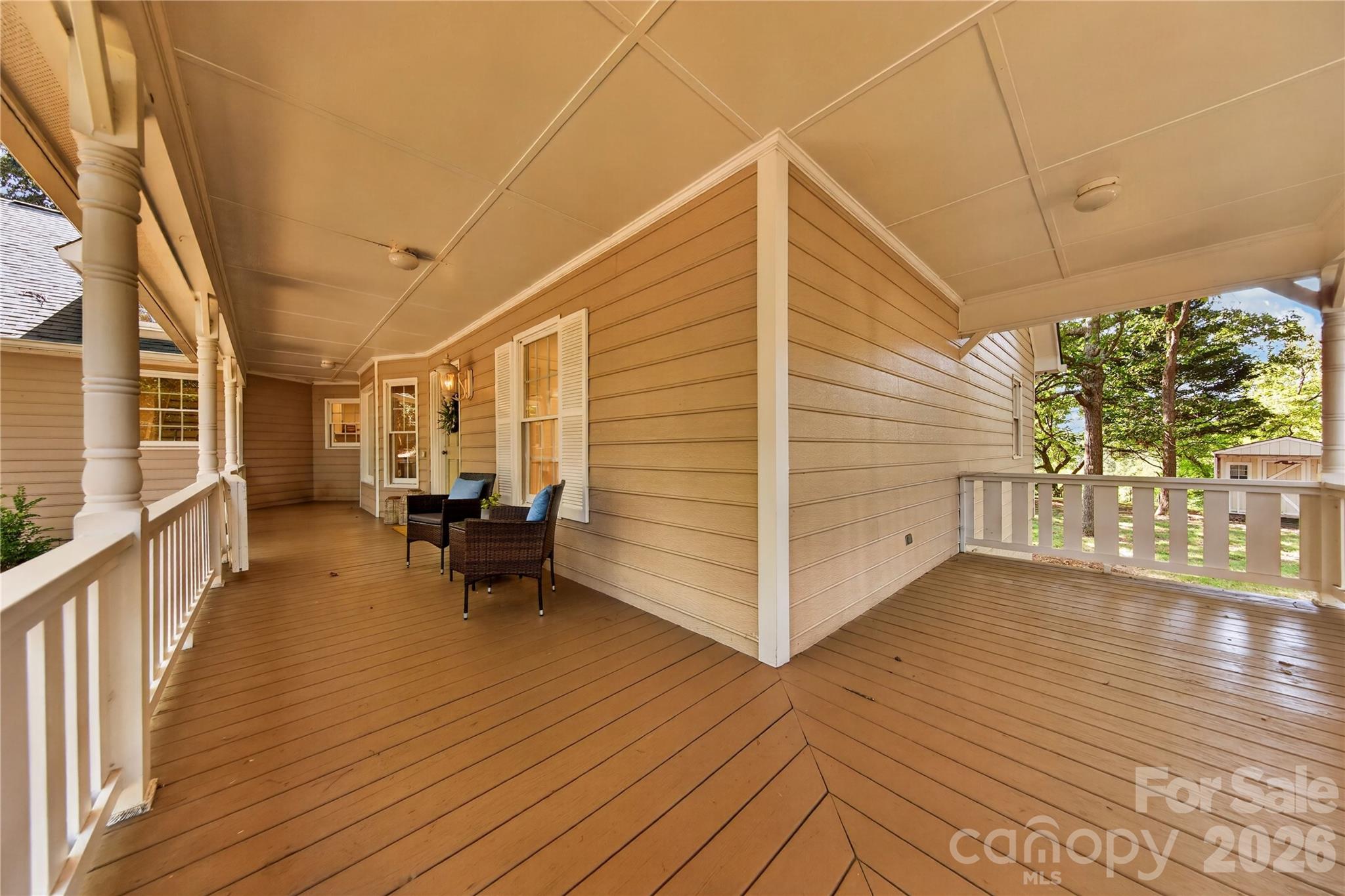 2721 Tara Drive Property Photo 3