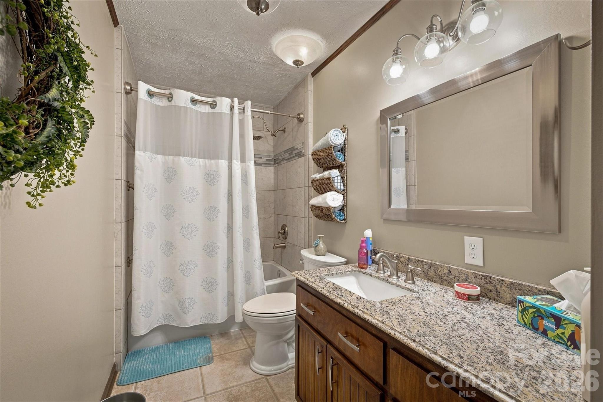 5158 Bob Farr Drive Property Photo 11