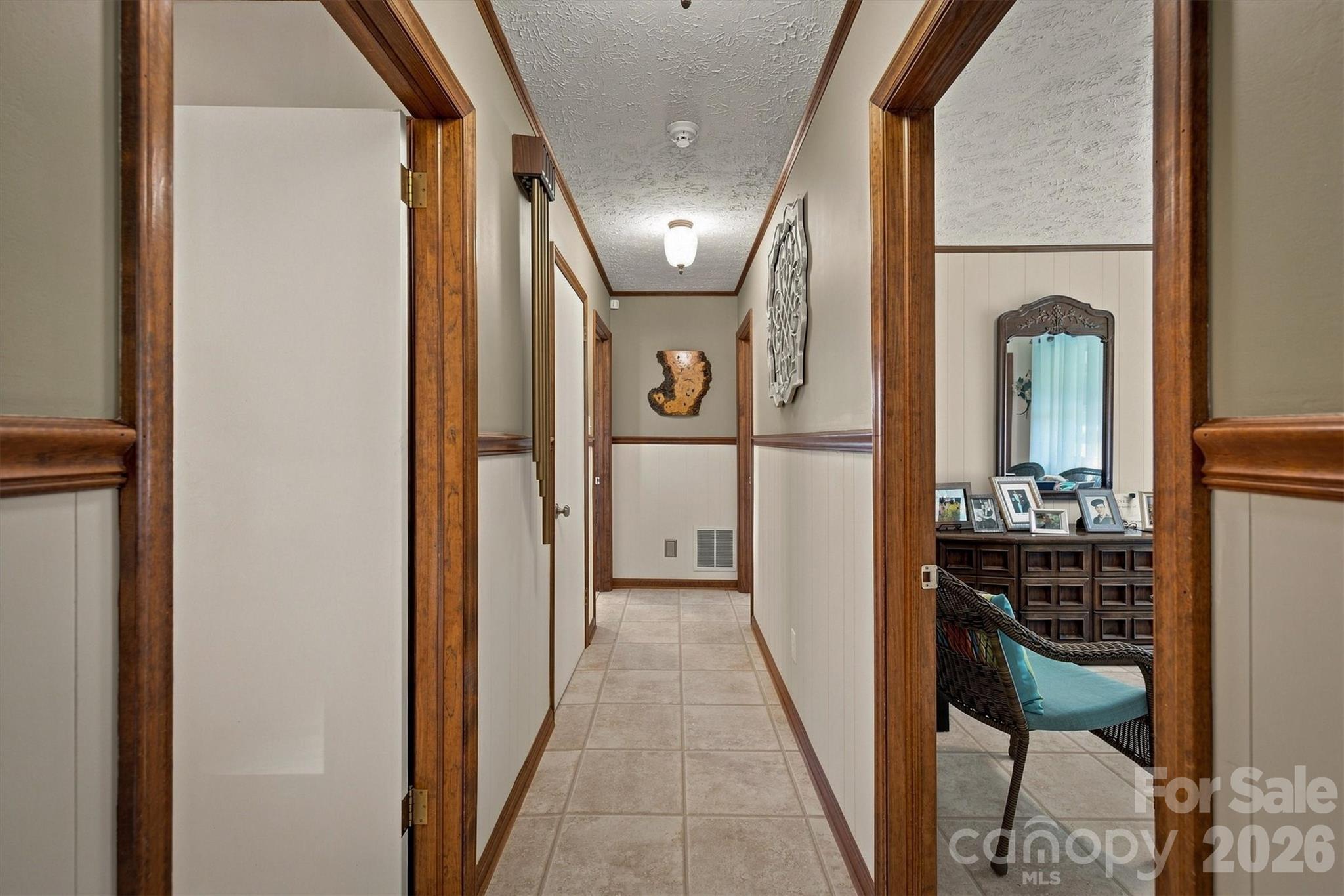 5158 Bob Farr Drive Property Photo 14
