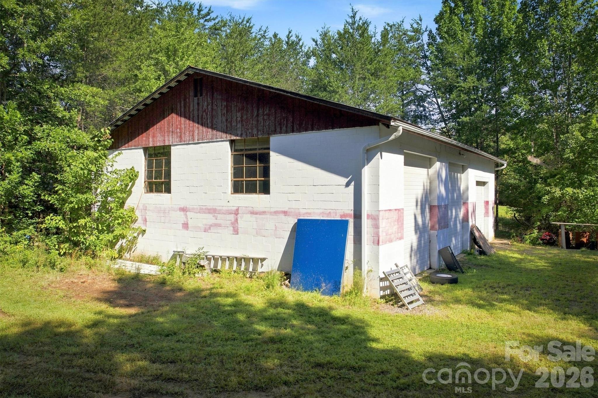 5158 Bob Farr Drive Property Photo 25