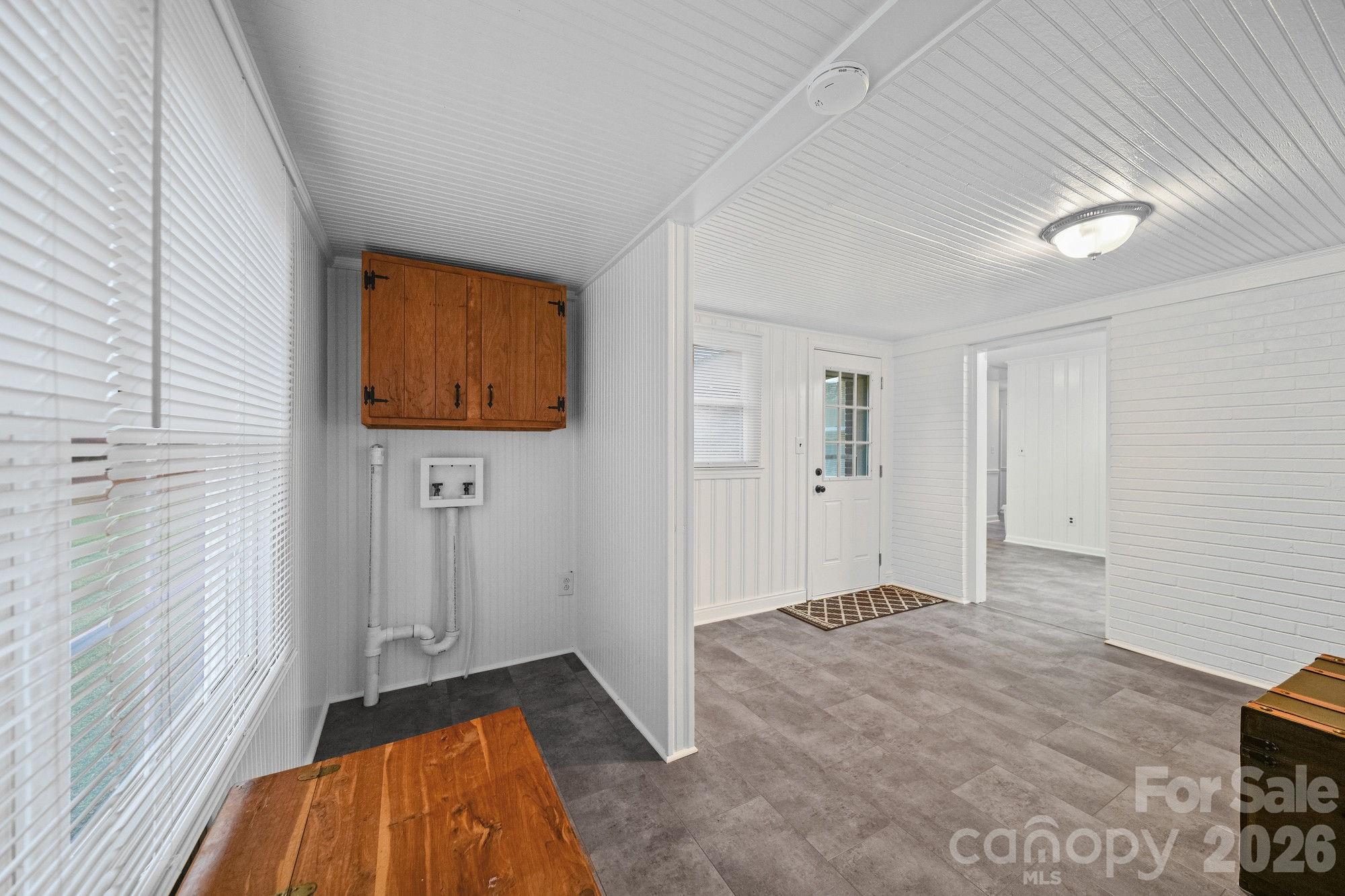 304 Ford Street Property Photo 15