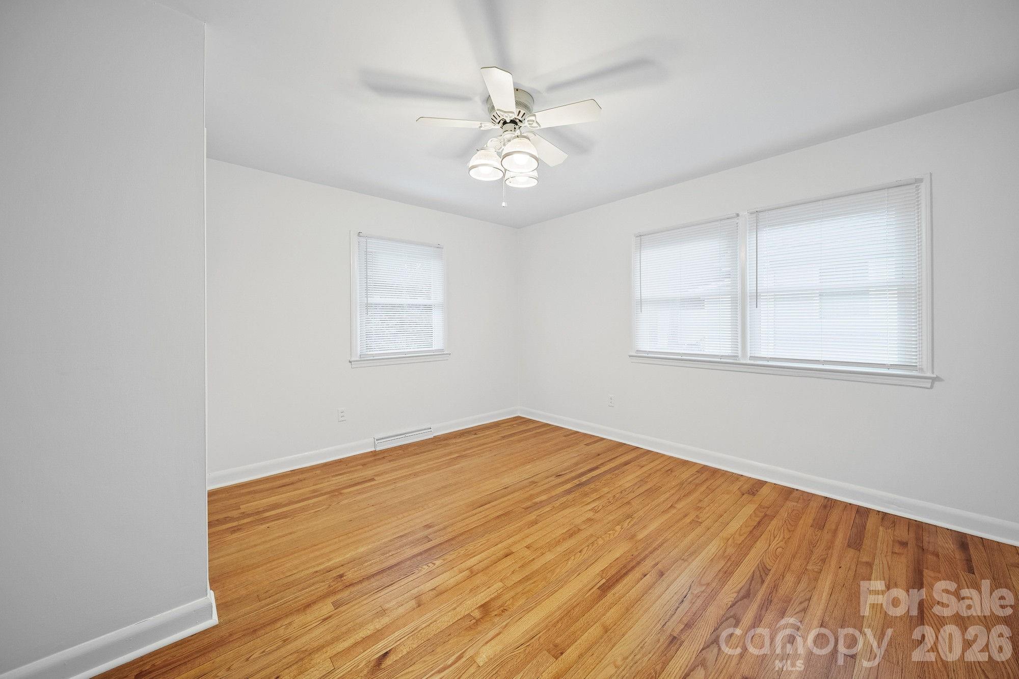 304 Ford Street Property Photo 19