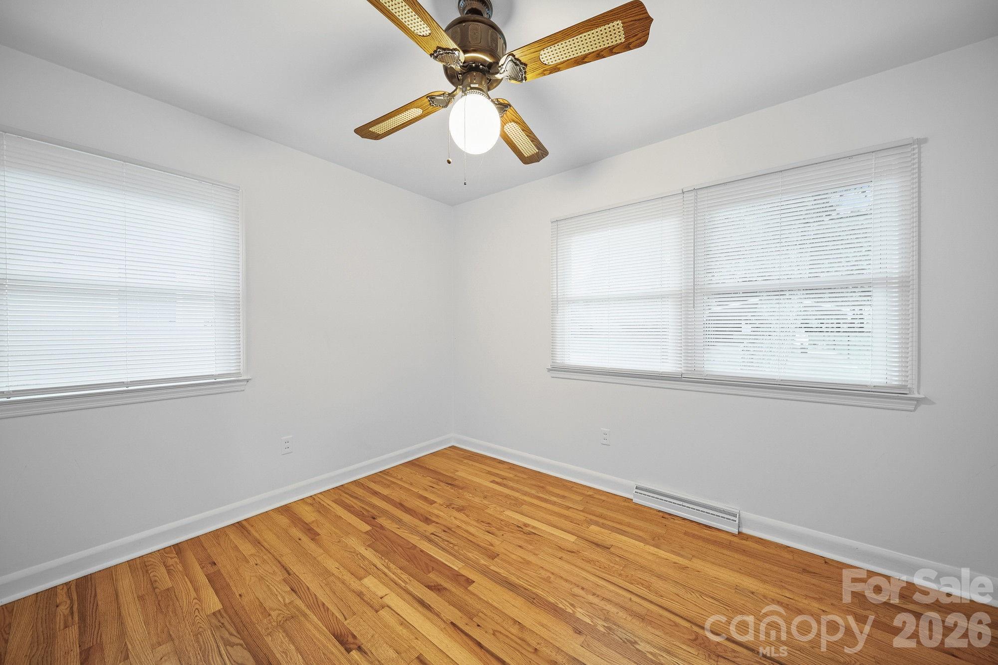 304 Ford Street Property Photo 20