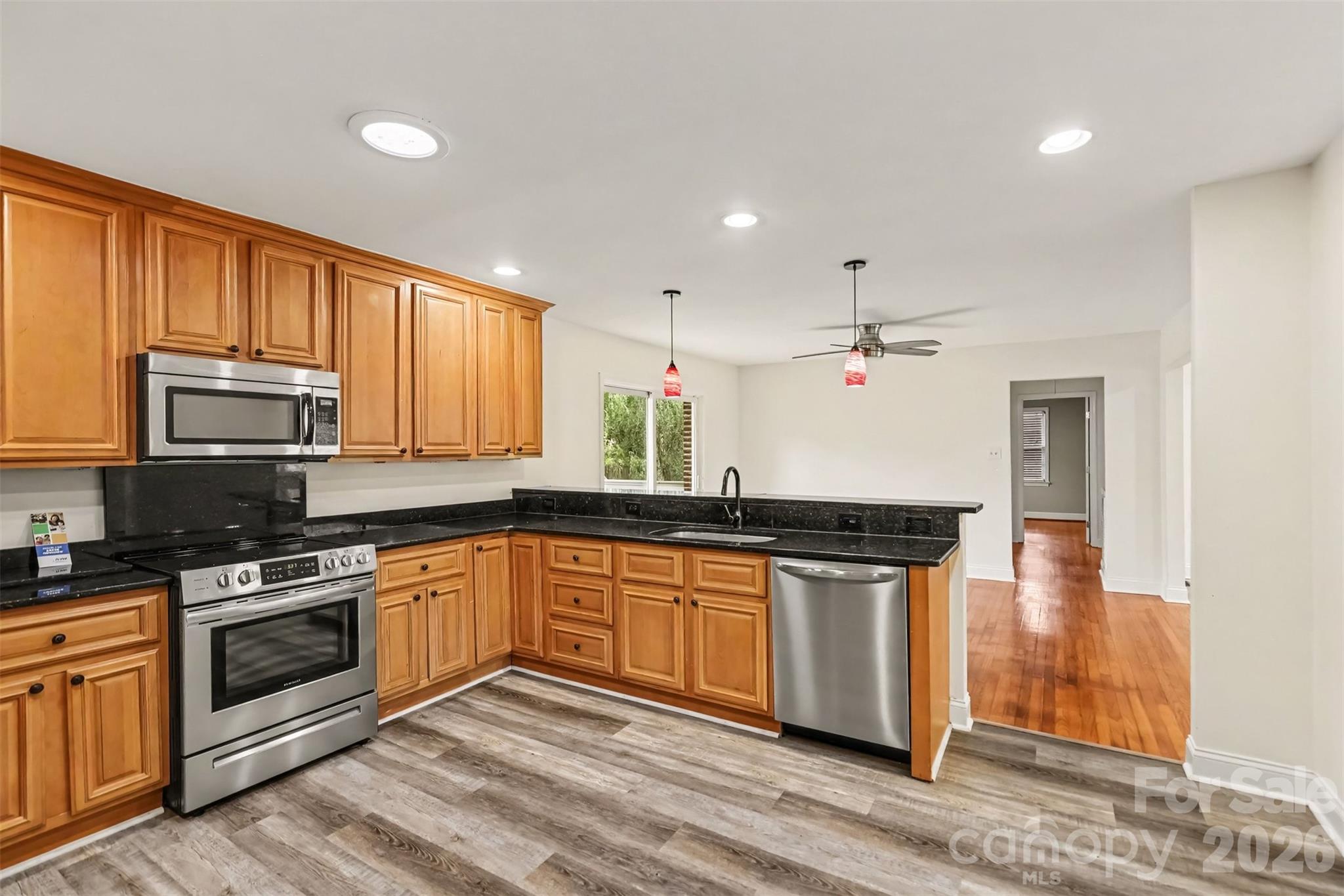 1819 Lumpkin Circle Property Photo 19