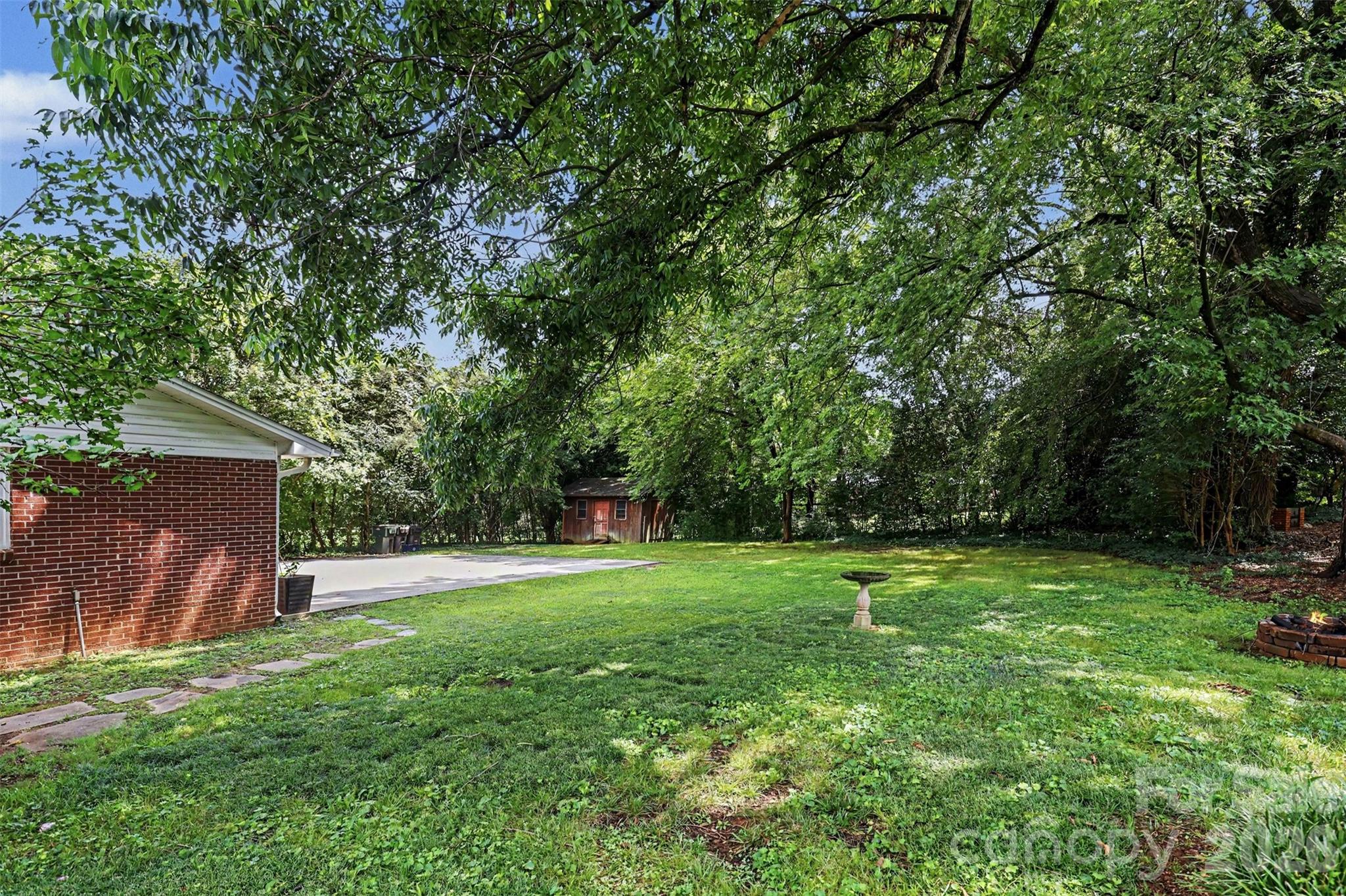 1819 Lumpkin Circle Property Photo 41