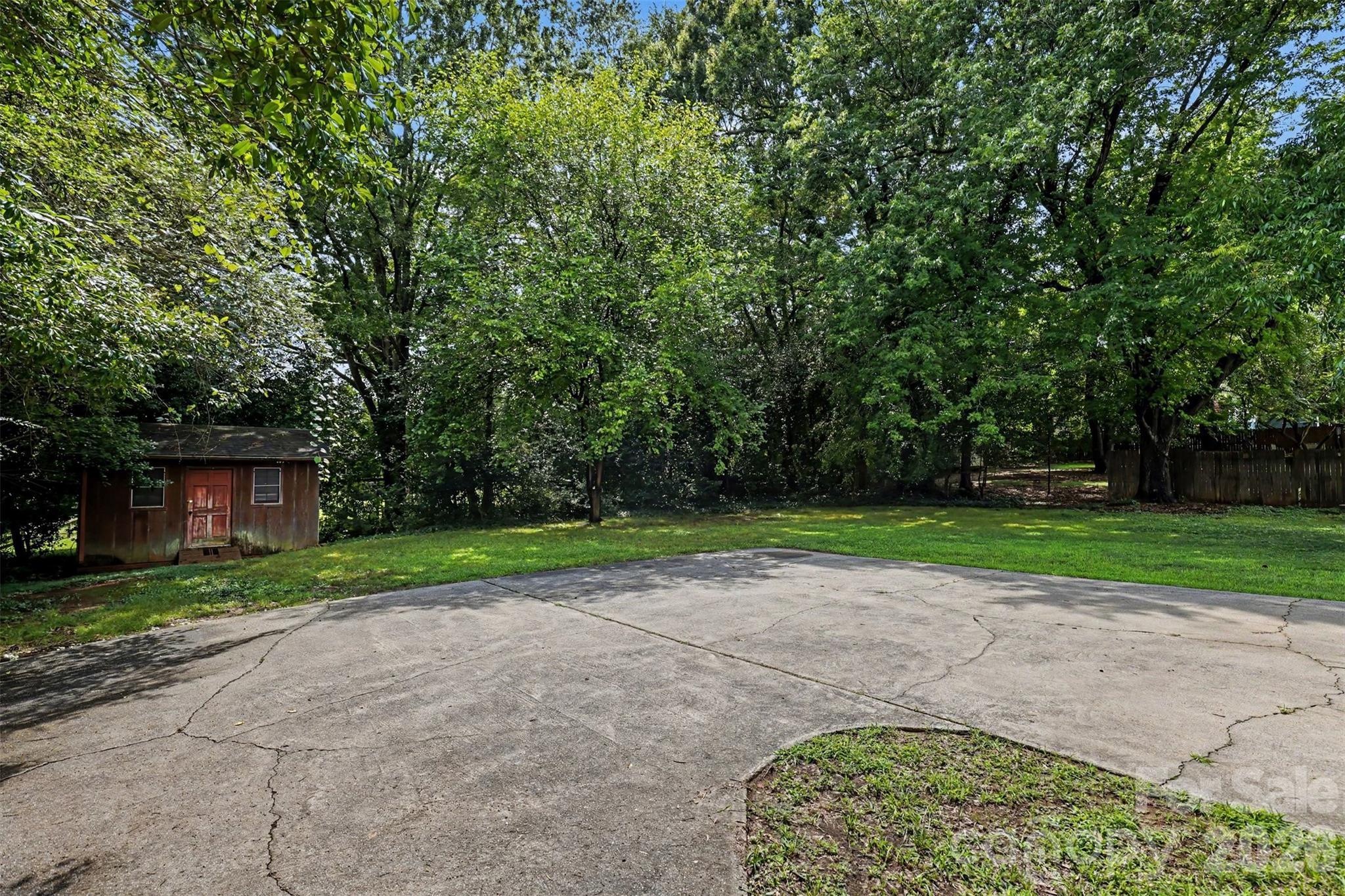 1819 Lumpkin Circle Property Photo 43