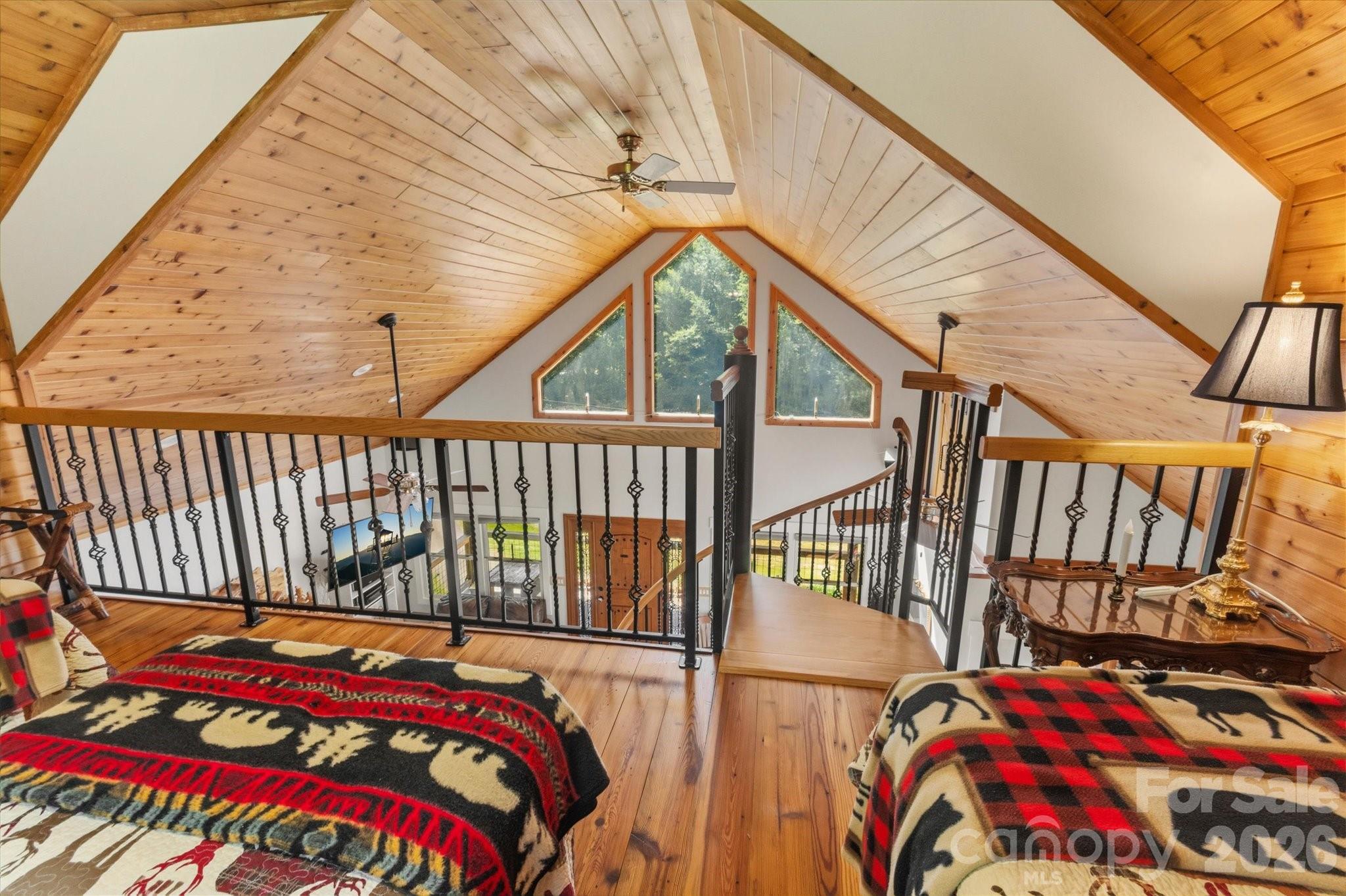 2533 Coopers Creek Road Property Photo 9