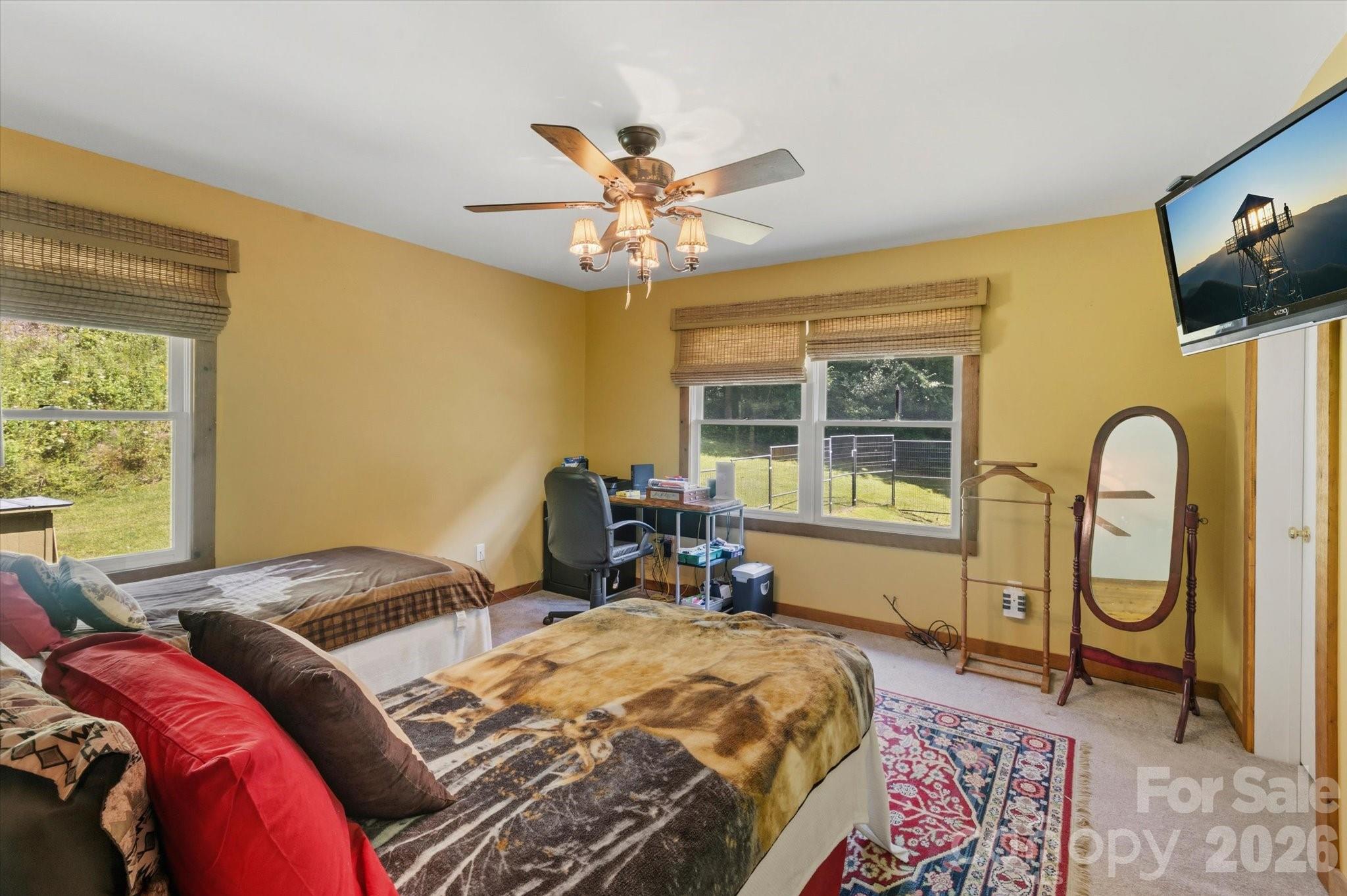 2533 Coopers Creek Road Property Photo 24