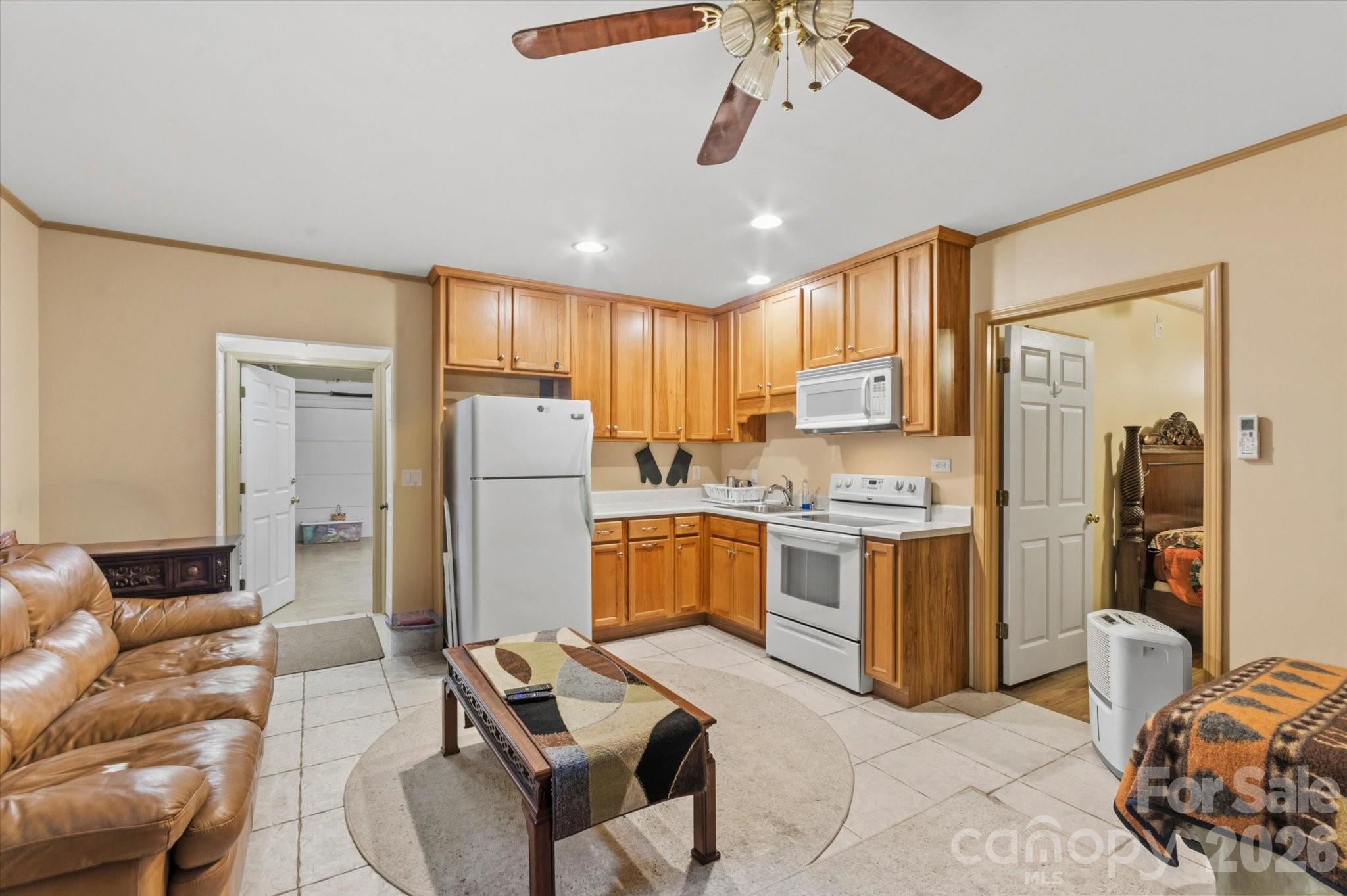 2533 Coopers Creek Road Property Photo 27
