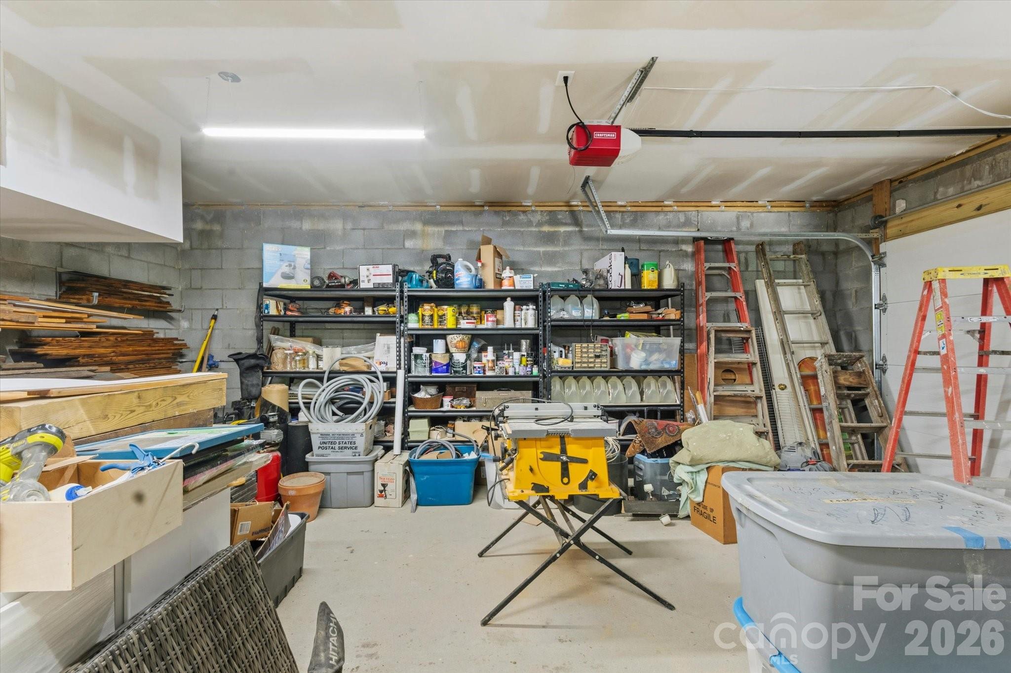 2533 Coopers Creek Road Property Photo 33