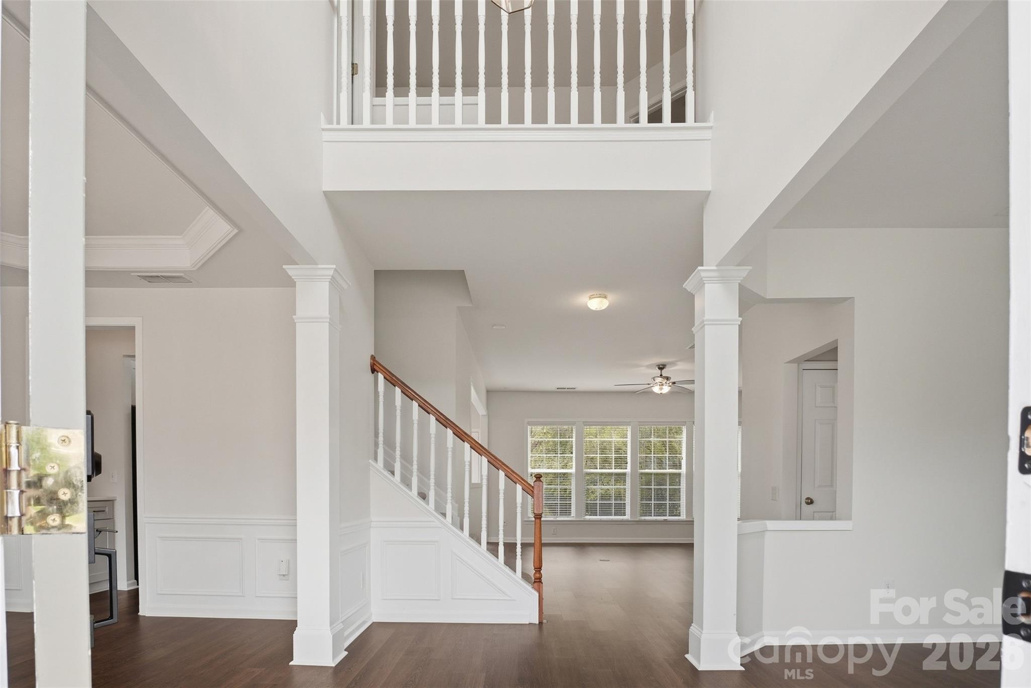 7633 Rathburn Lane Property Photo 6