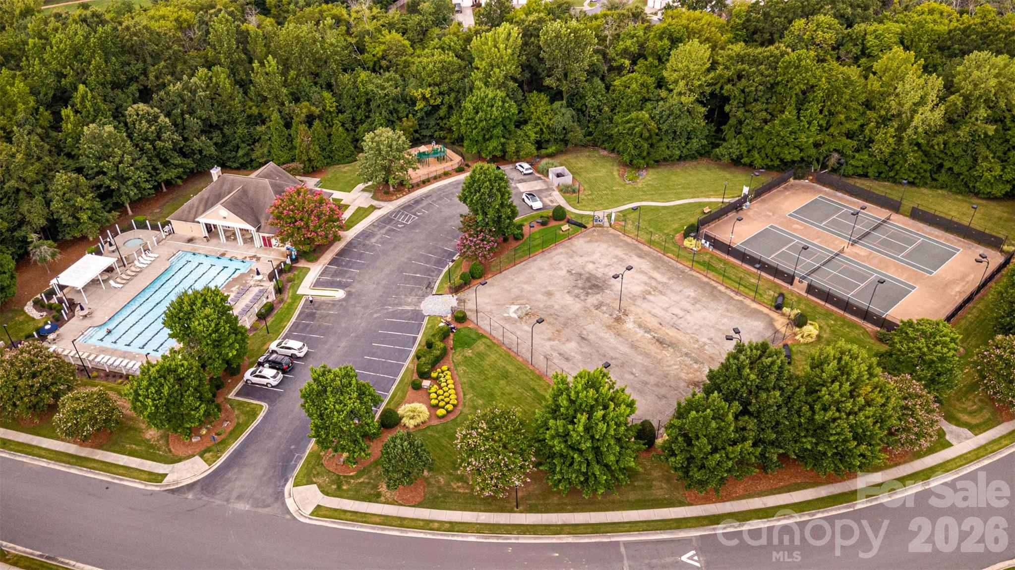 7633 Rathburn Lane Property Photo 40
