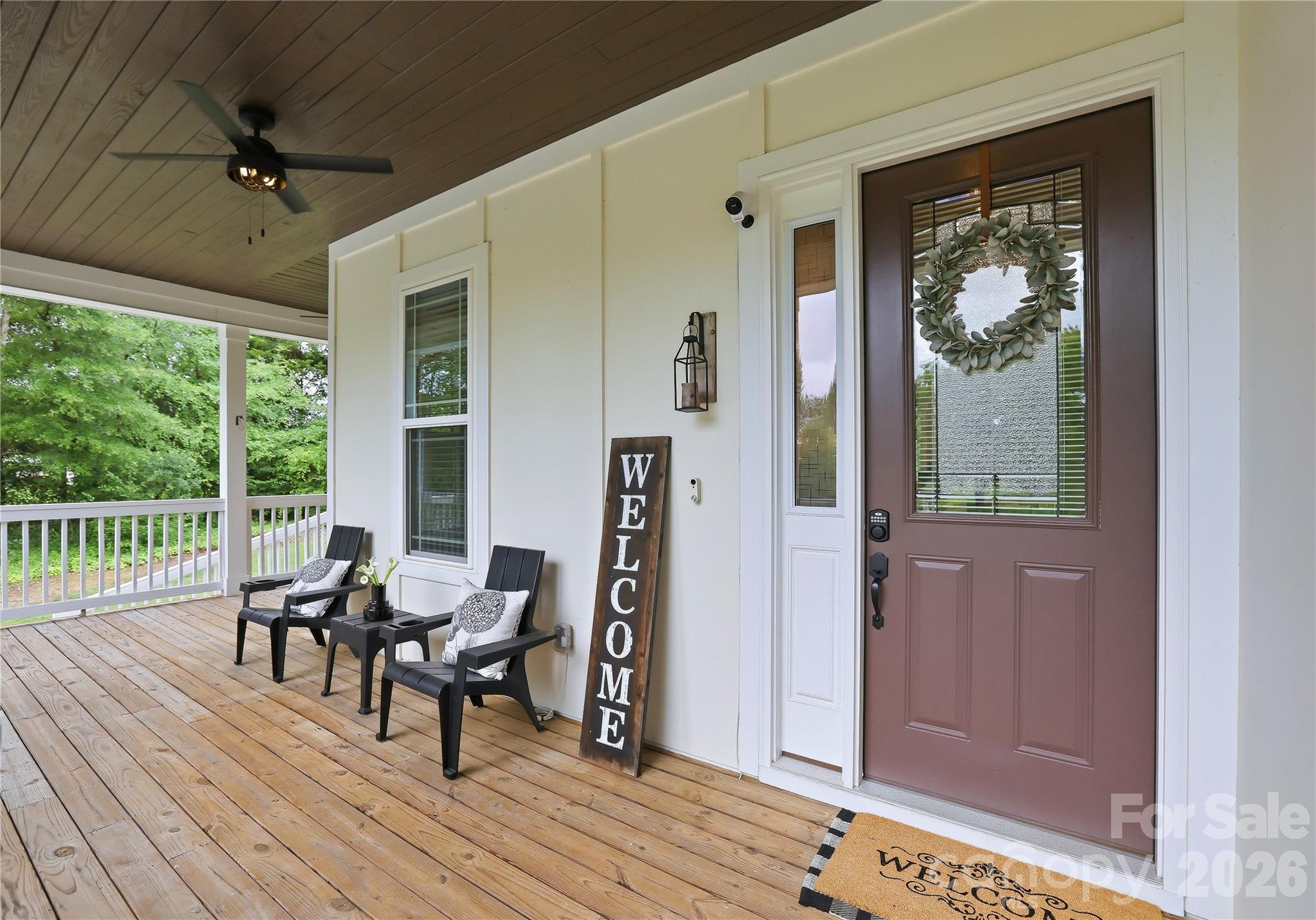2348 Oak Grove Circle Property Photo 5