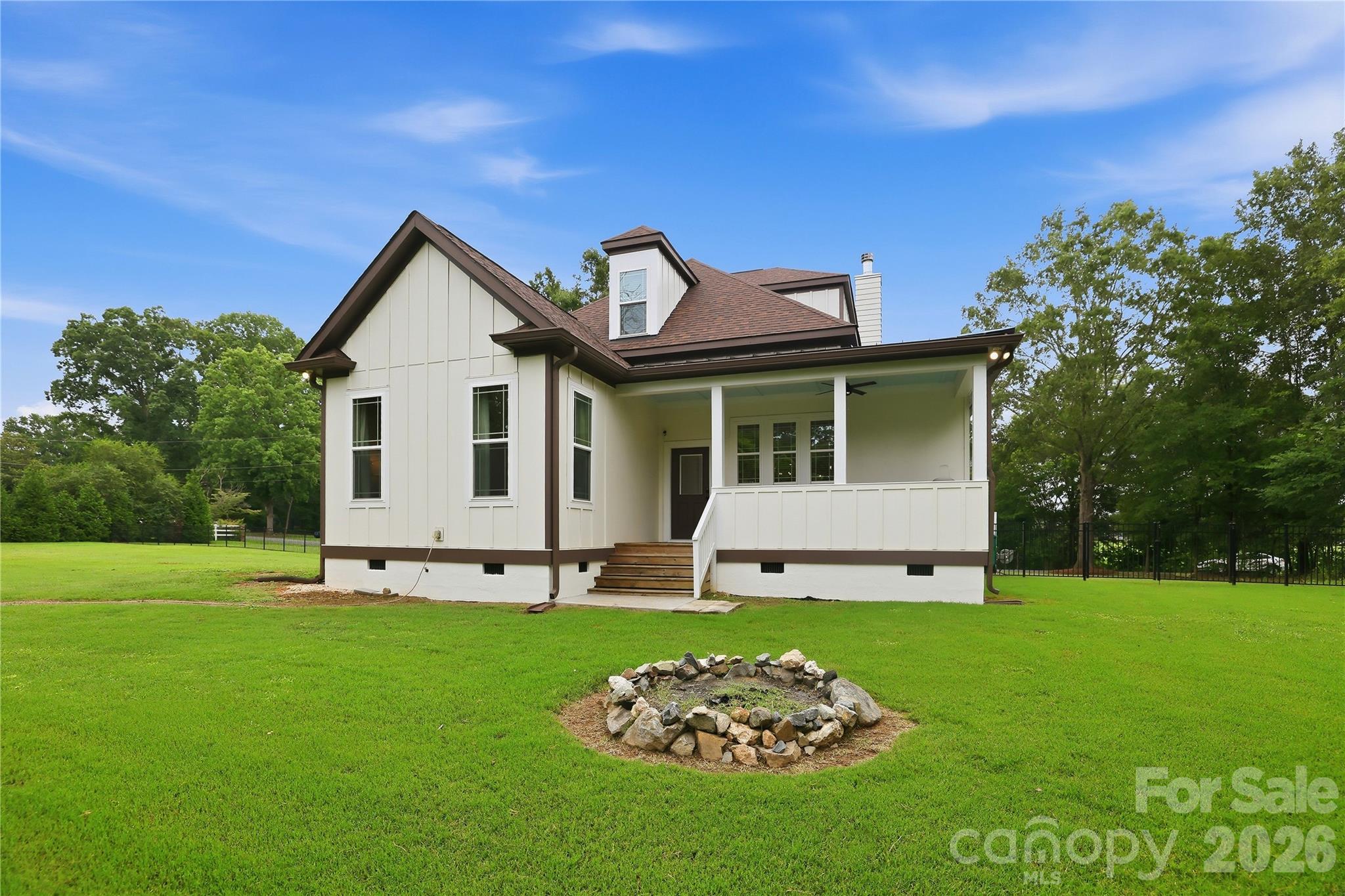 2348 Oak Grove Circle Property Photo 37