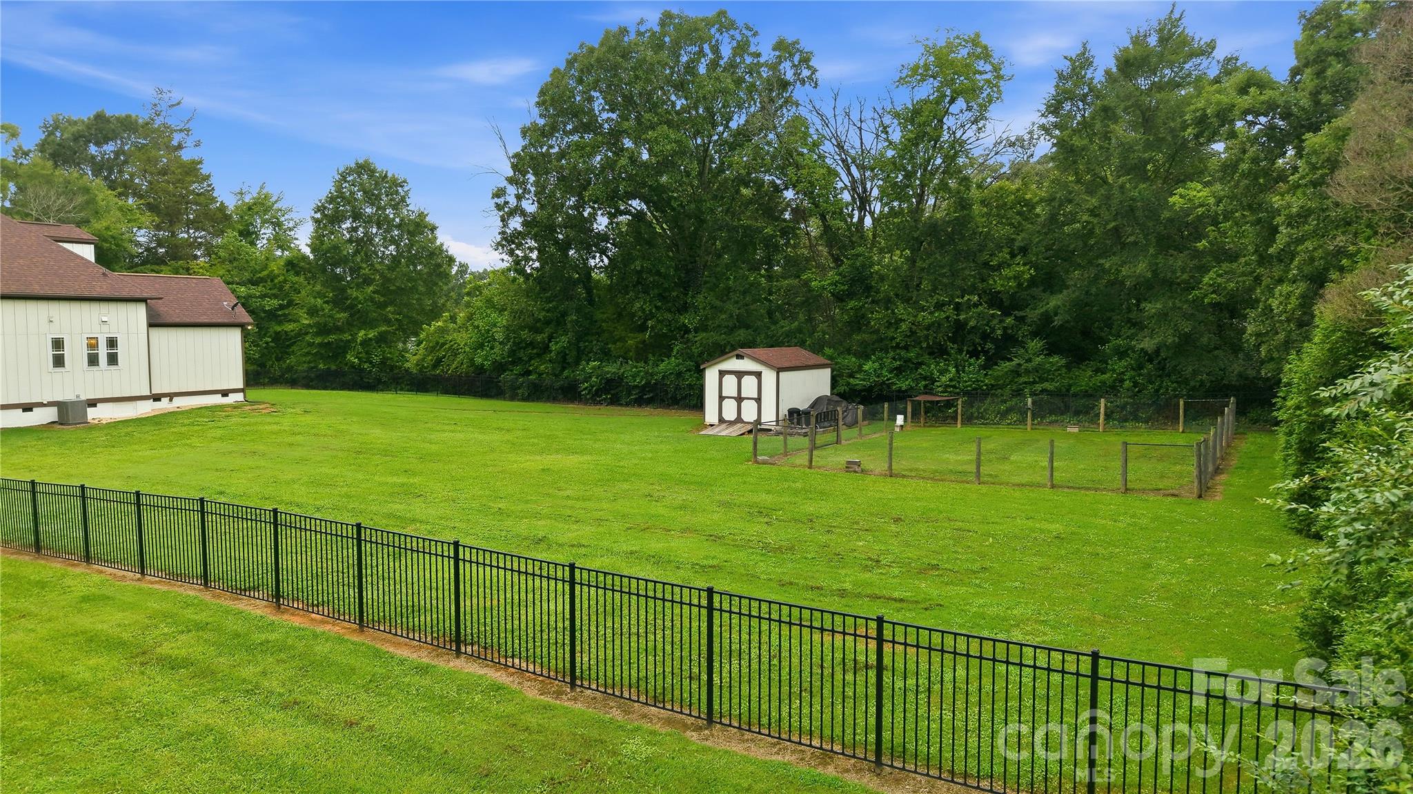 2348 Oak Grove Circle Property Photo 42