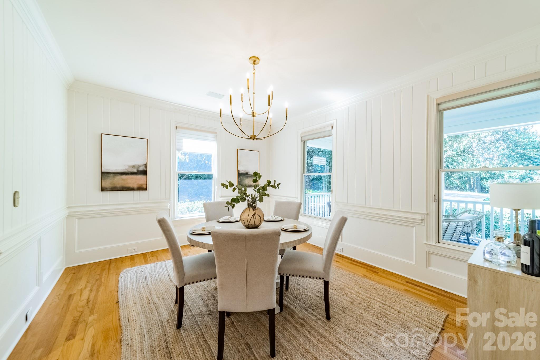 304 S Canterbury Road Property Photo 8