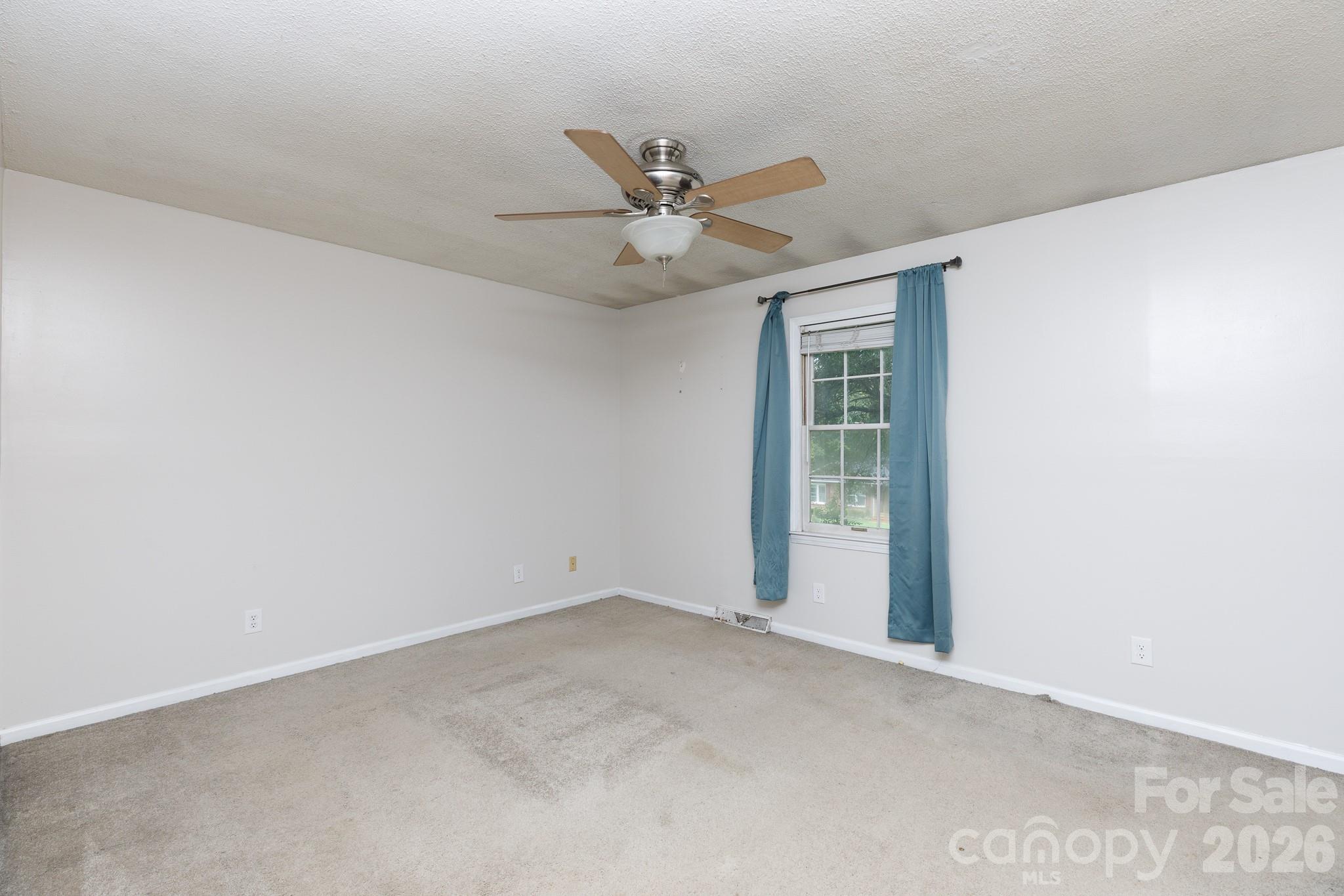 1831 Townes Court Property Photo 9