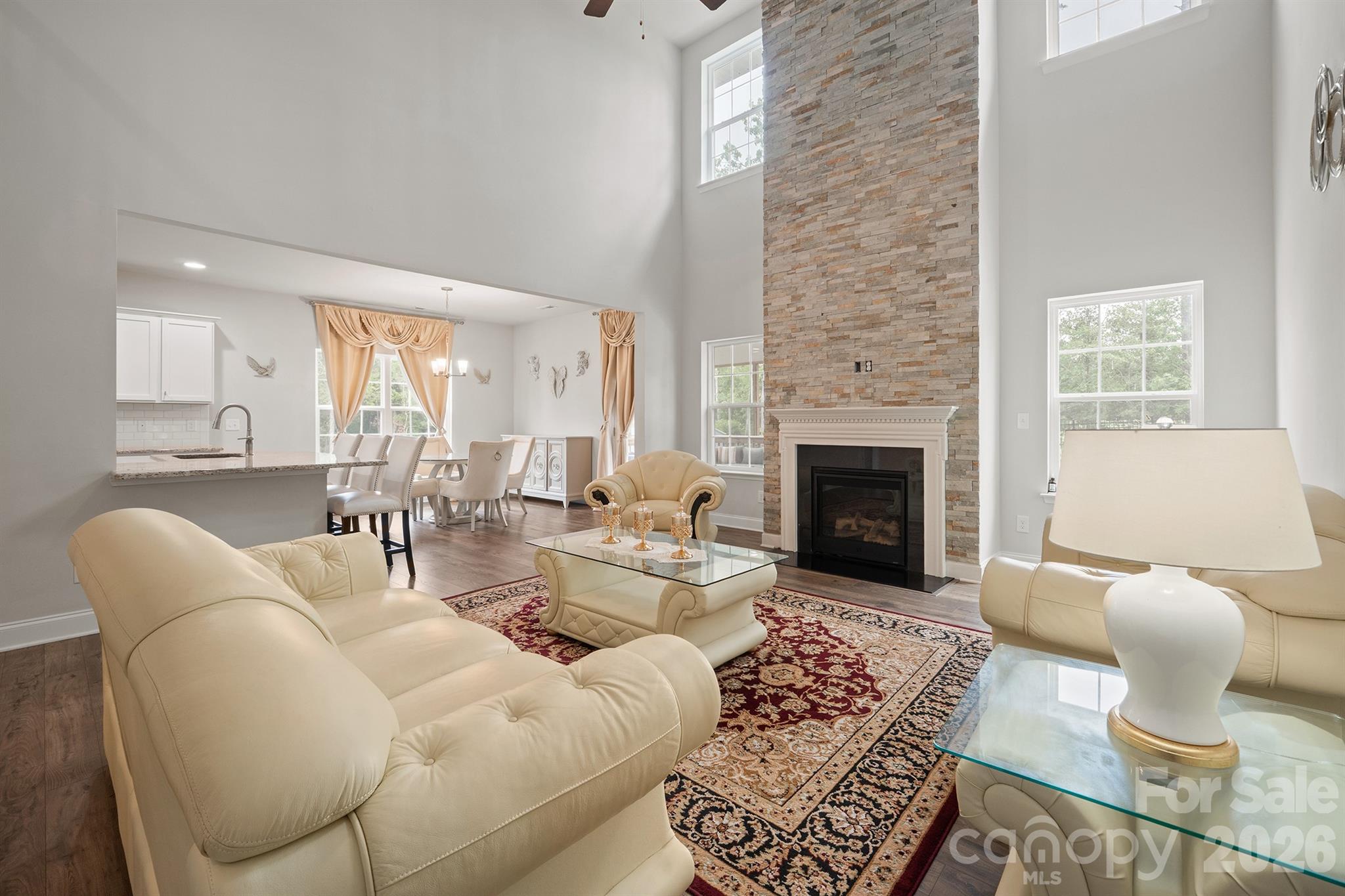 11836 Glenwood Drive Property Photo 14