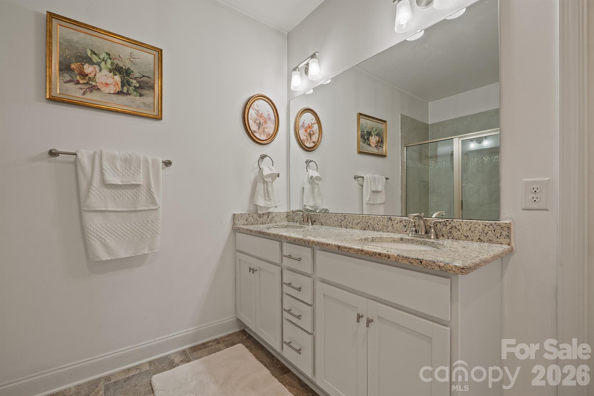 11836 Glenwood Drive Property Photo 19