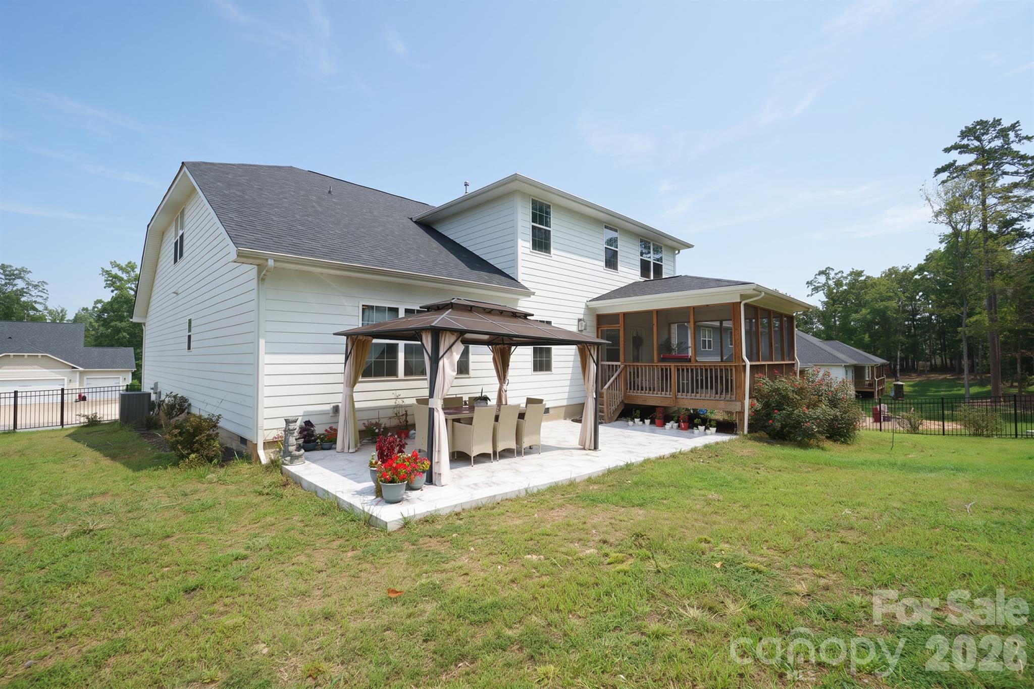 11836 Glenwood Drive Property Photo 33