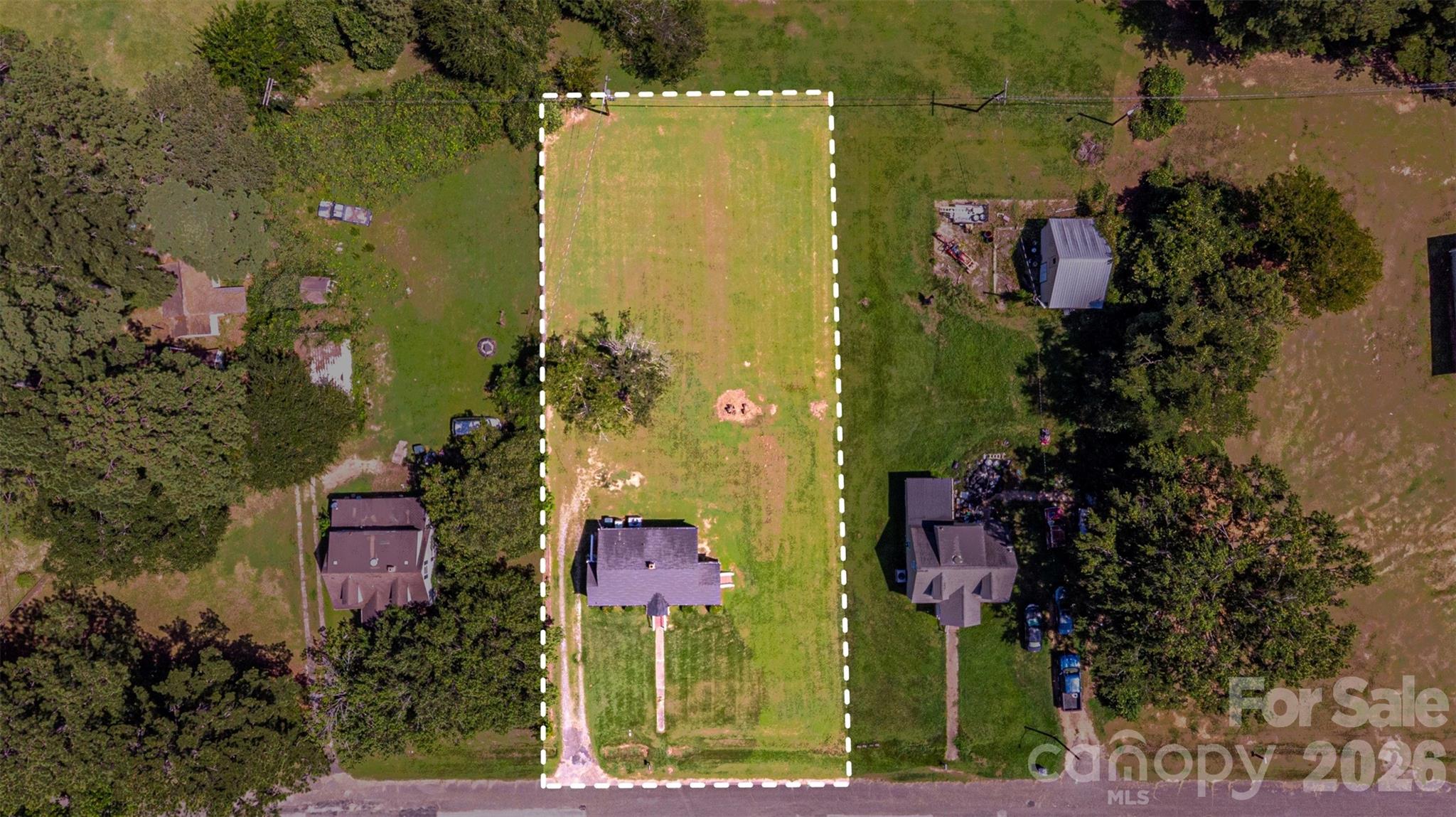203 Magnolia Avenue Property Photo 11