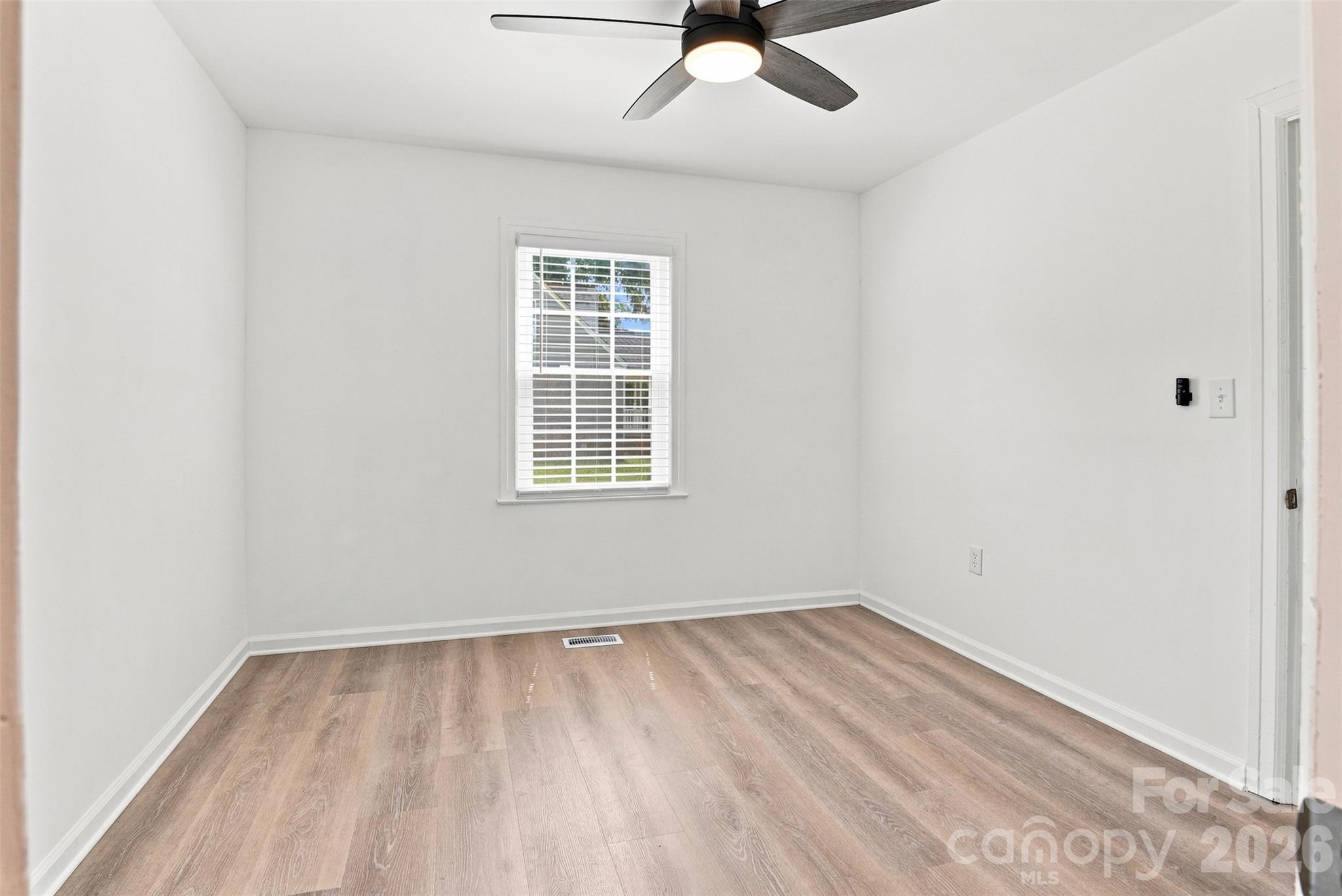 203 Magnolia Avenue Property Photo 16