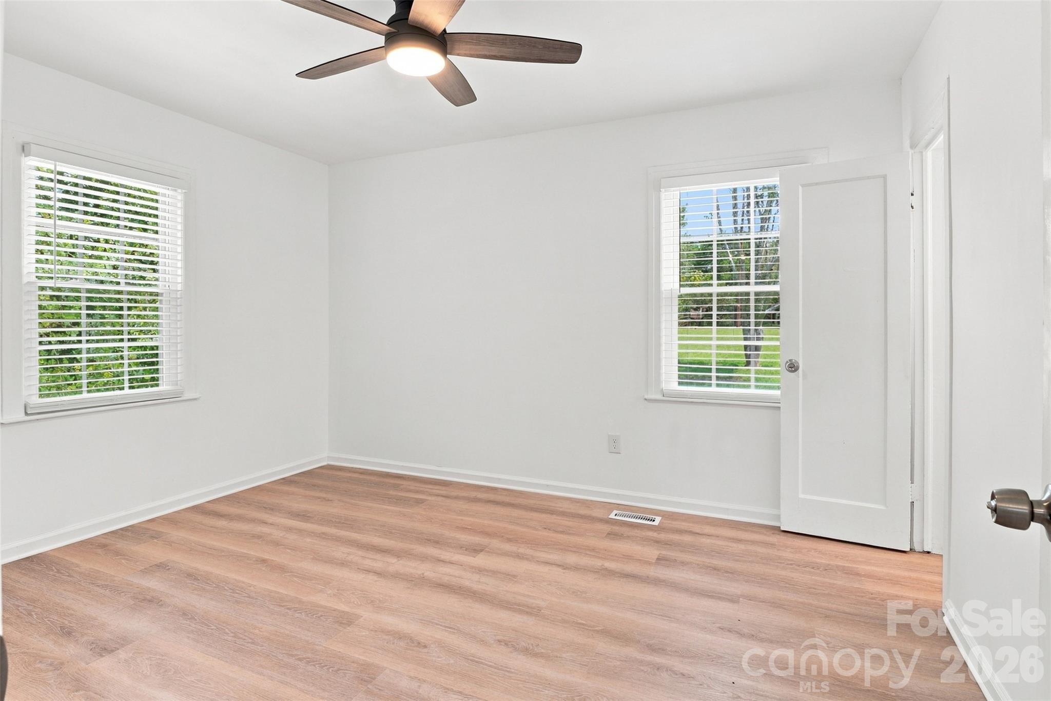 203 Magnolia Avenue Property Photo 17