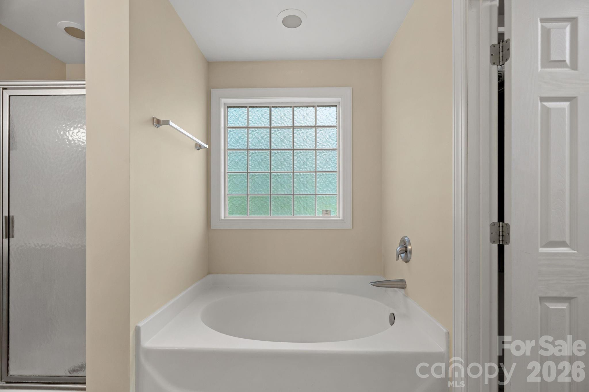 9801 Joe Kerr Road Property Photo 24