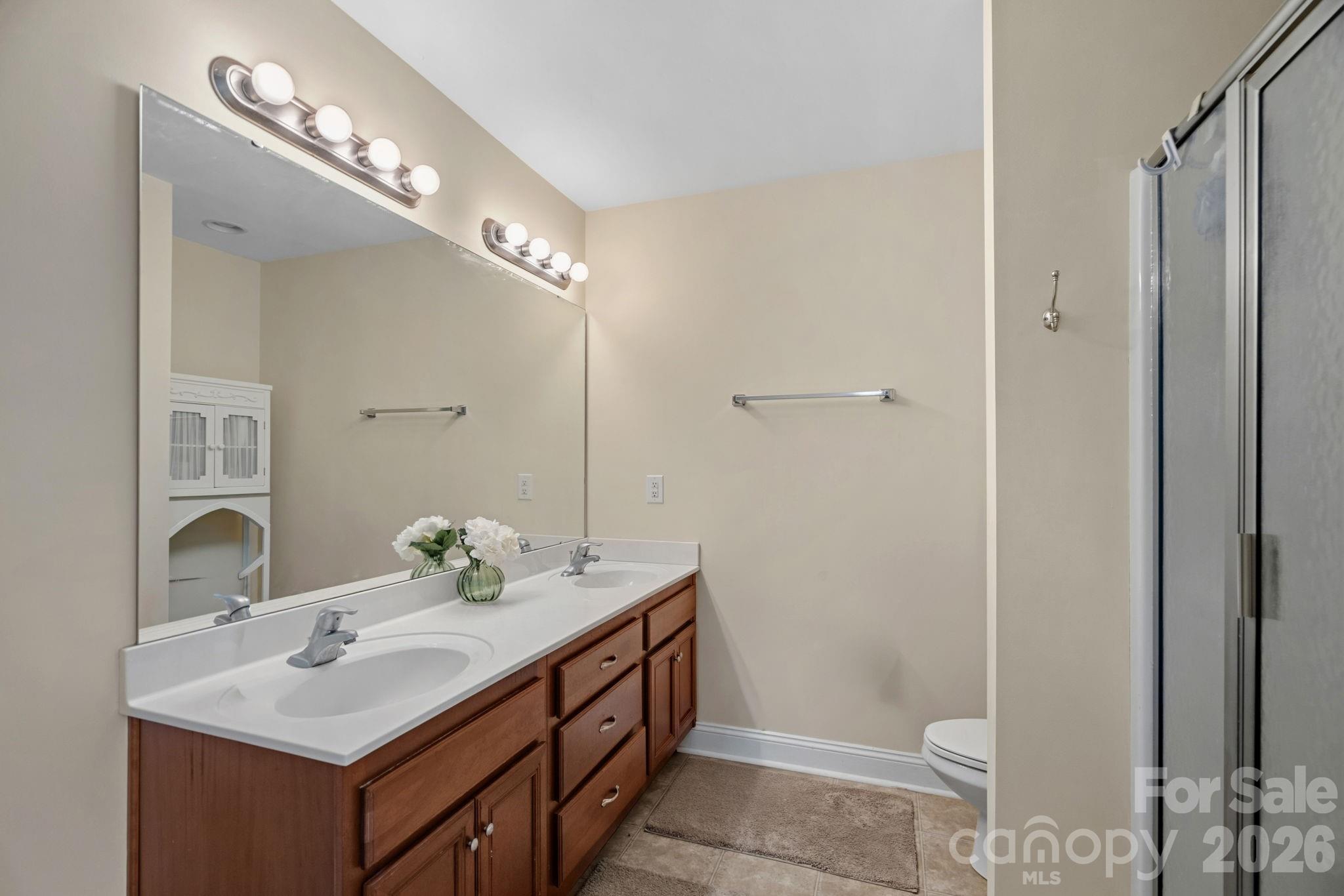 9801 Joe Kerr Road Property Photo 27