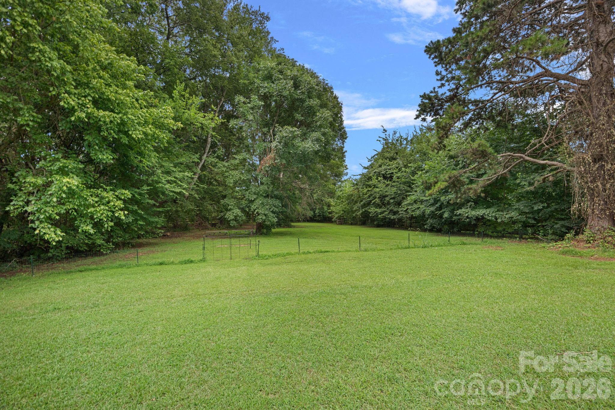 9801 Joe Kerr Road Property Photo 33
