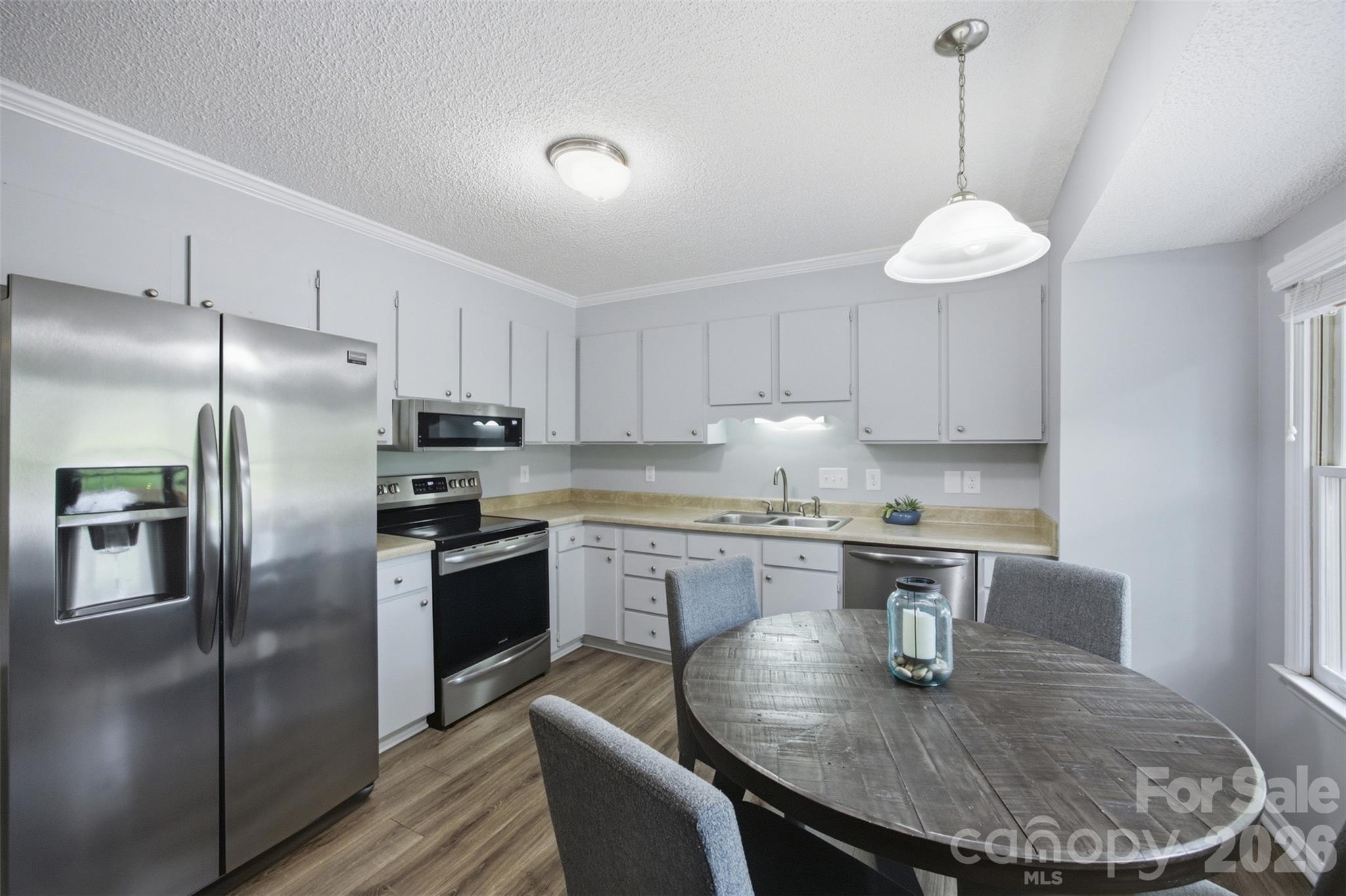 165 Obrien Place Property Photo 12