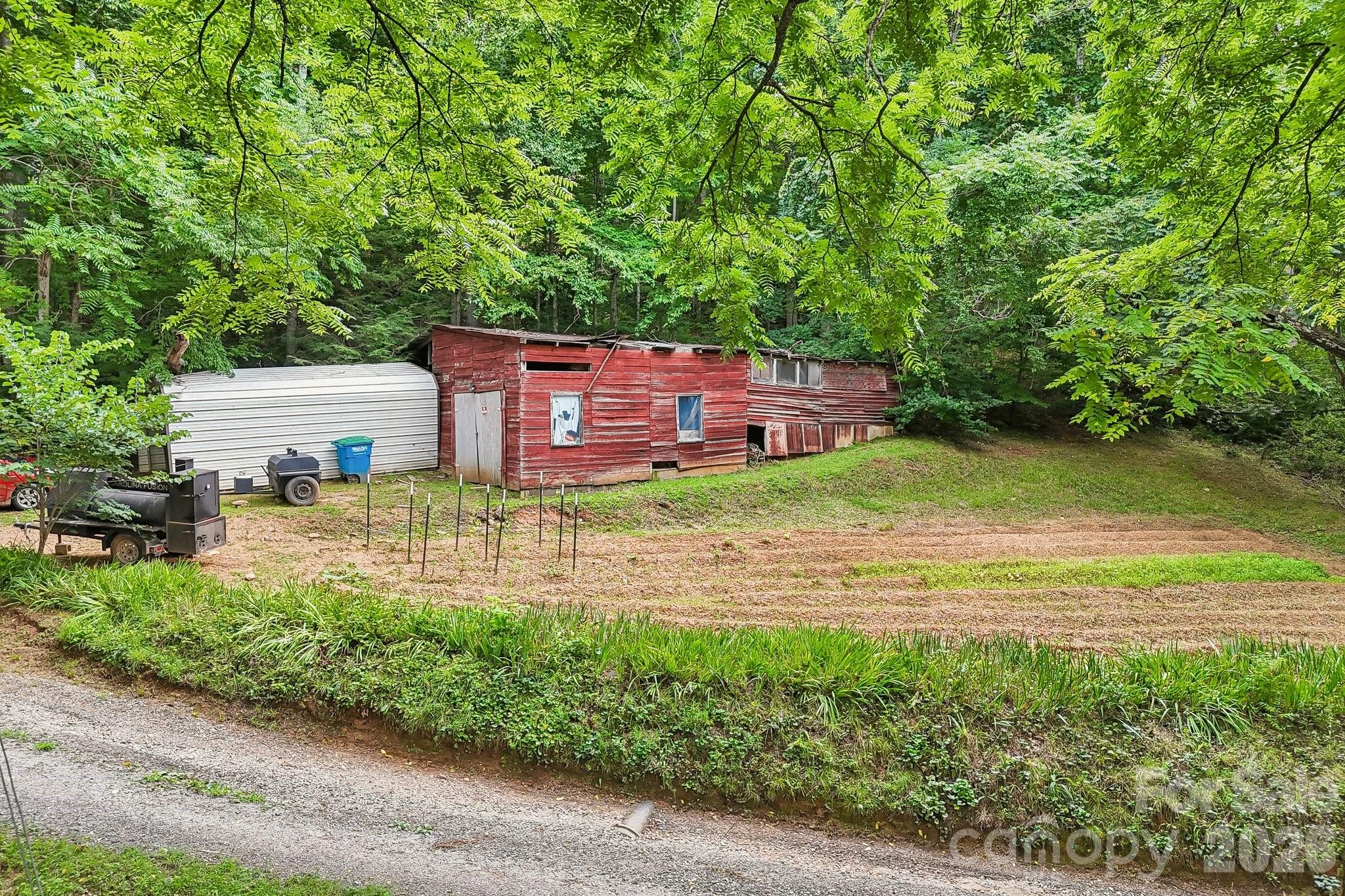 25 Viola Lane Property Photo 2