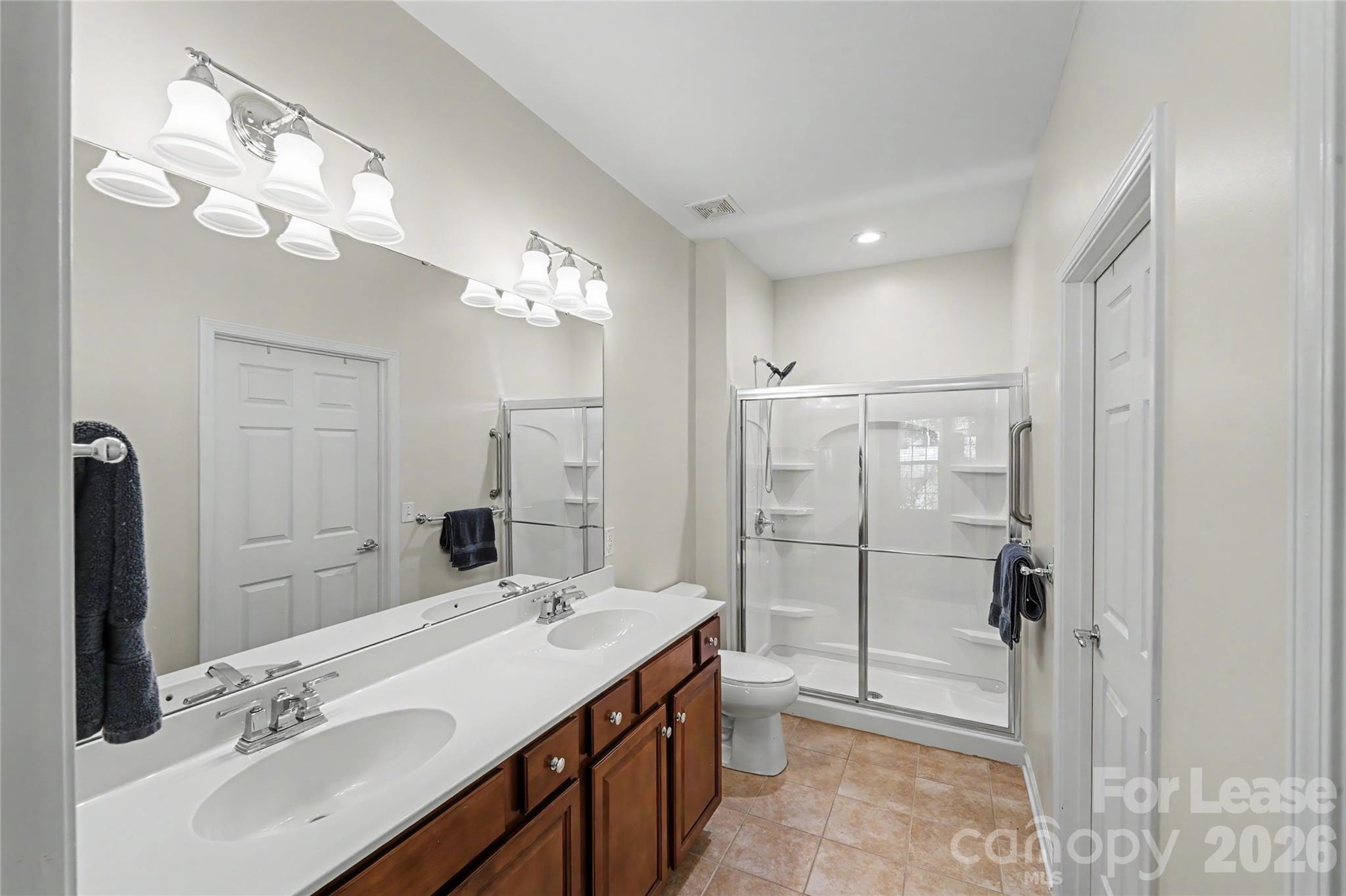 9009 Smokey Hill Lane Property Photo 5