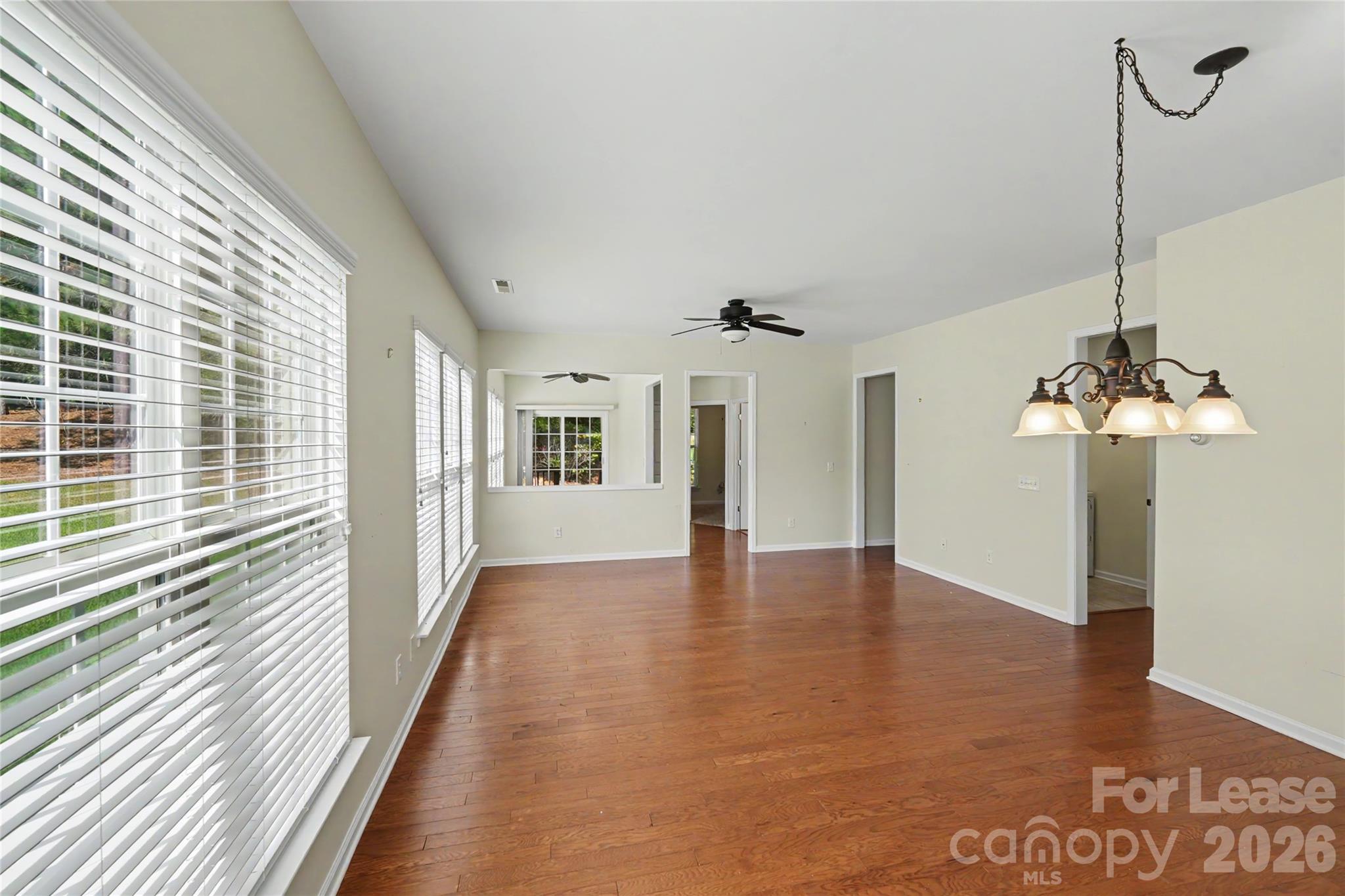 9009 Smokey Hill Lane Property Photo 8
