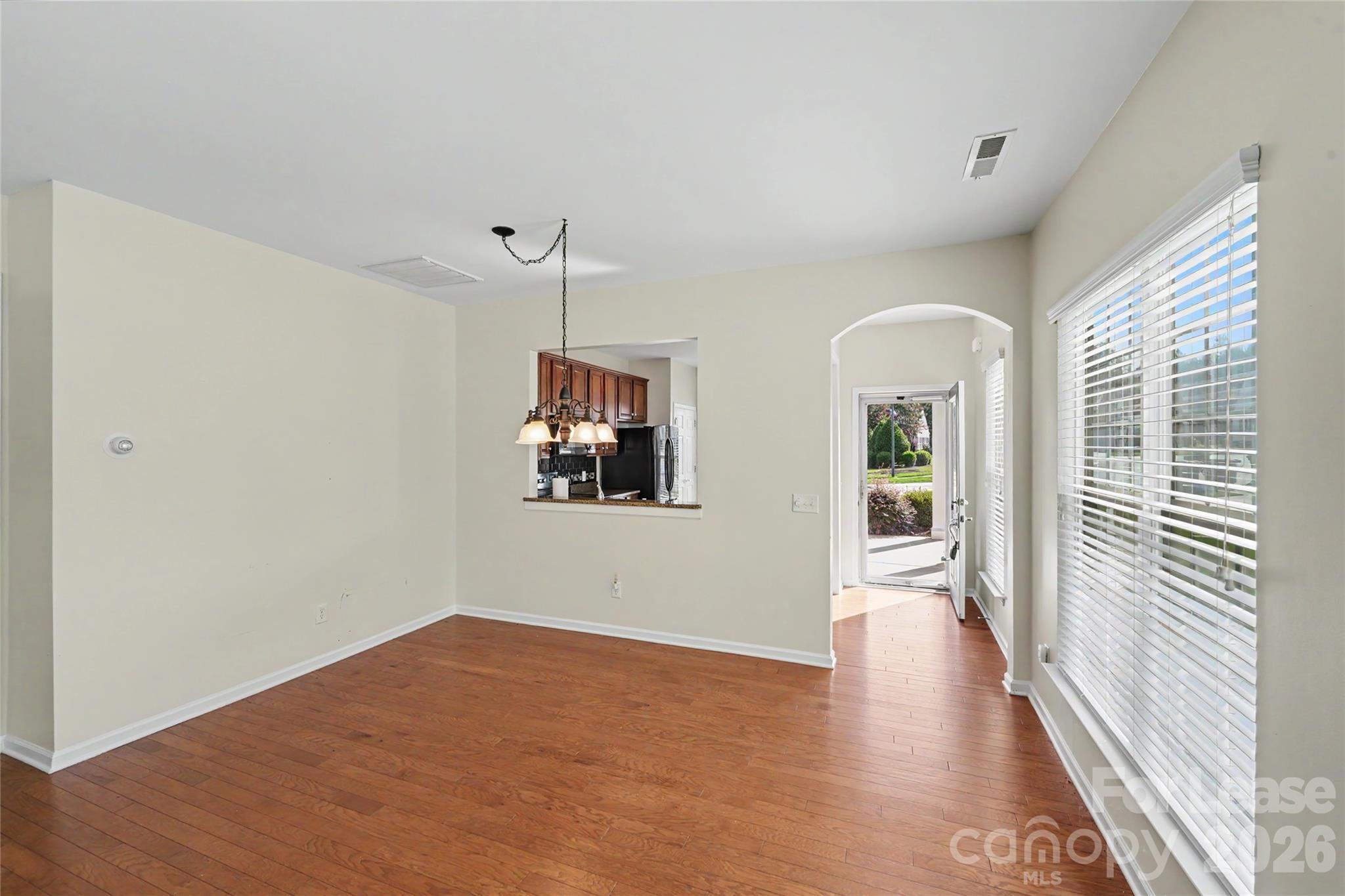 9009 Smokey Hill Lane Property Photo 10