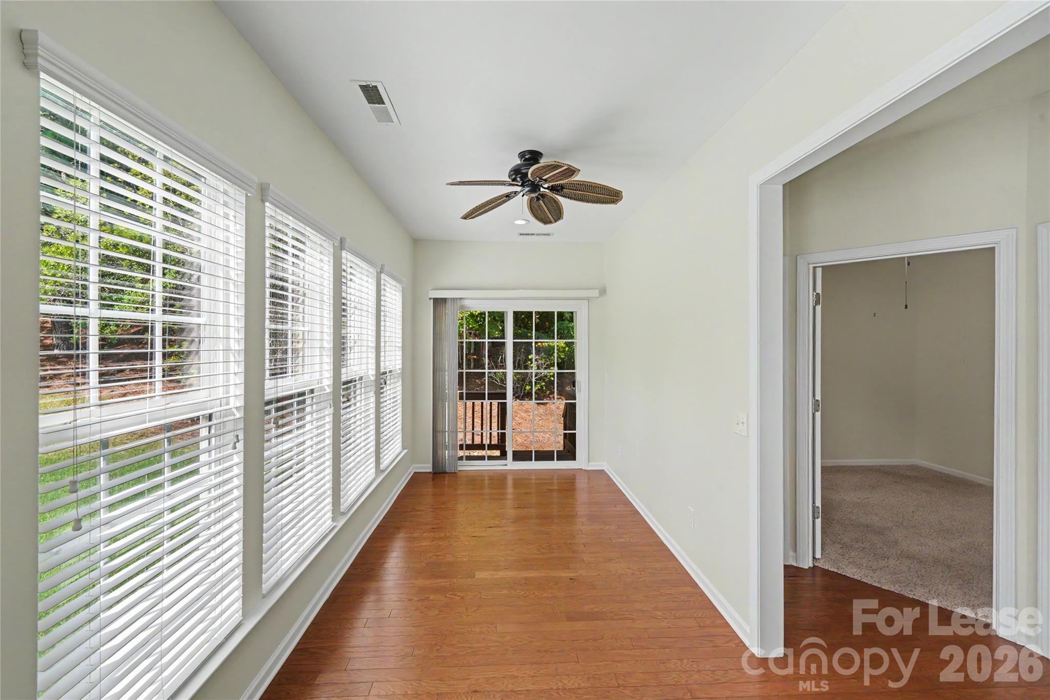 9009 Smokey Hill Lane Property Photo 16