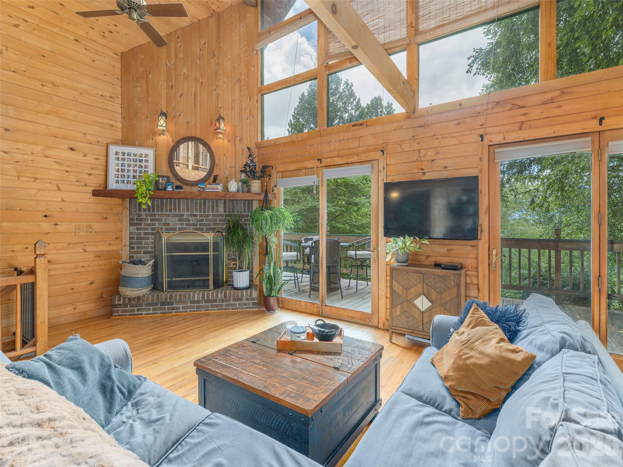 215 Hall Top Road Property Photo 4