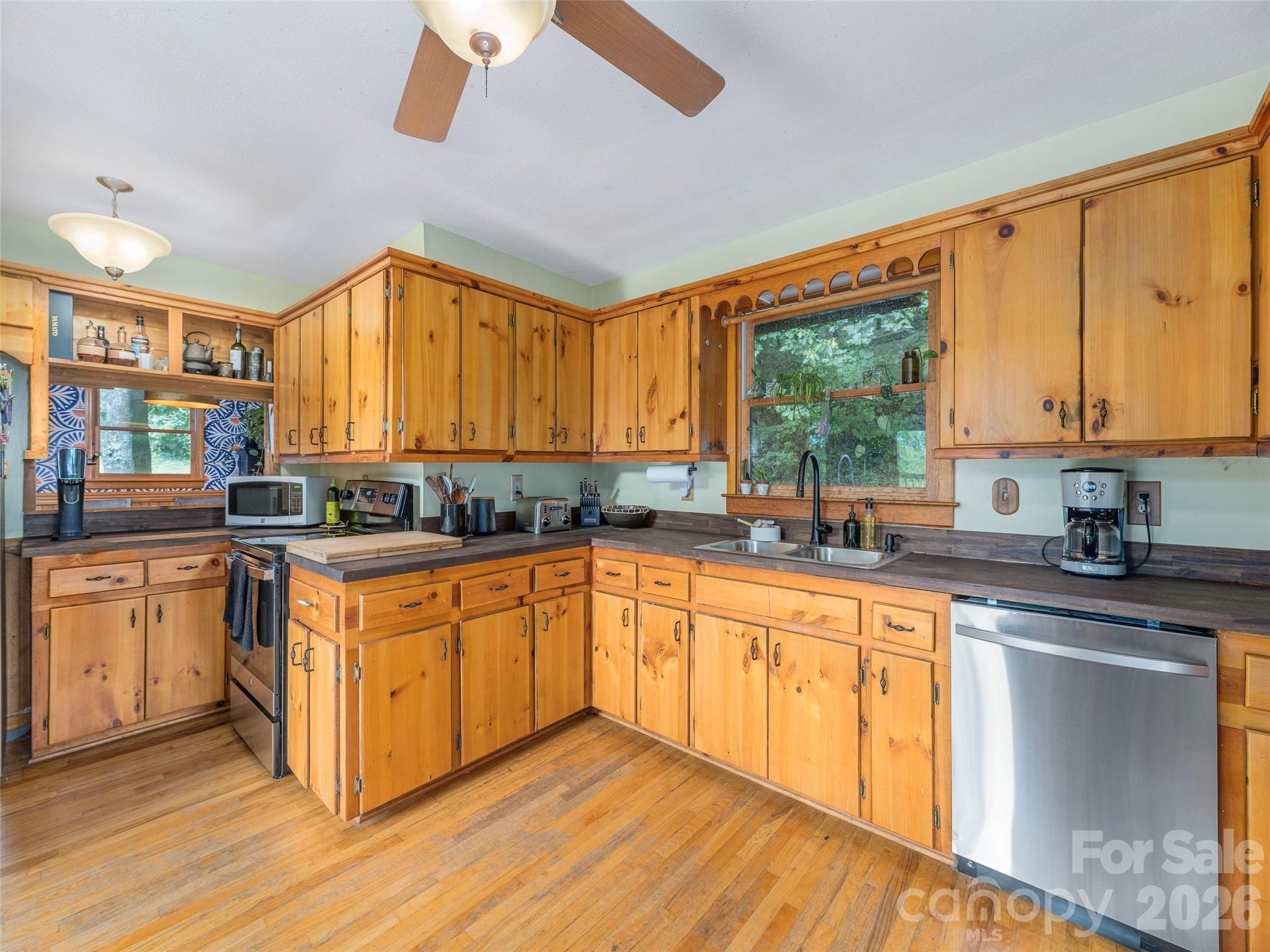 215 Hall Top Road Property Photo 9