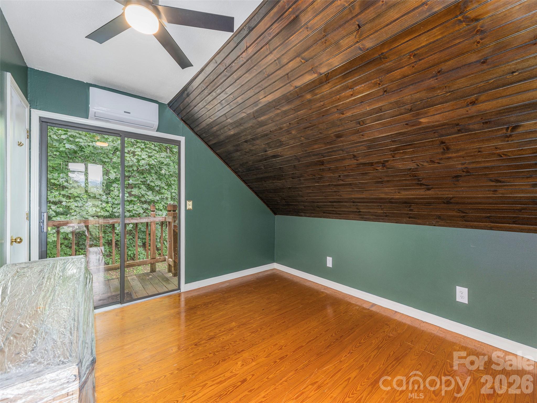 215 Hall Top Road Property Photo 19