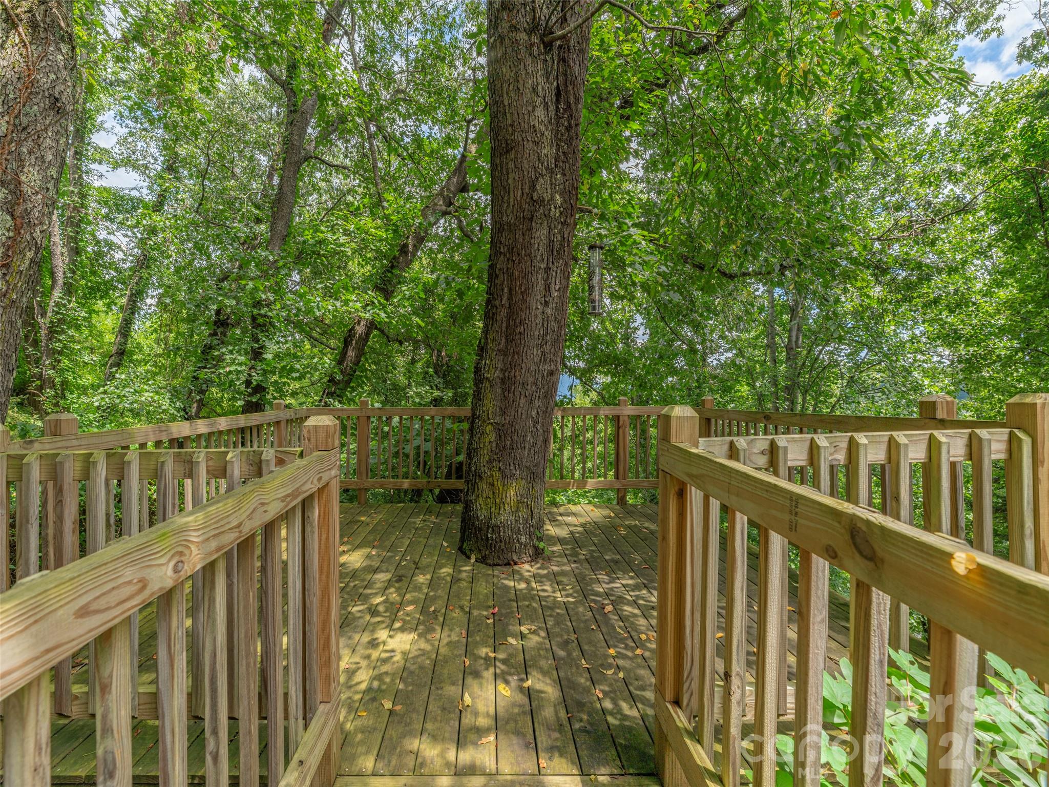 215 Hall Top Road Property Photo 28