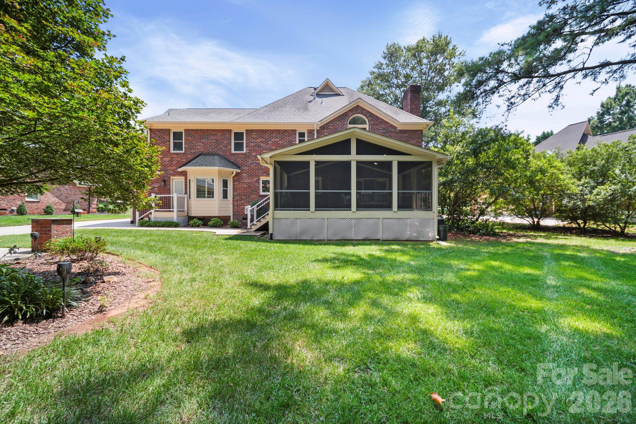 1256 Nw Giverny Court Property Photo 18
