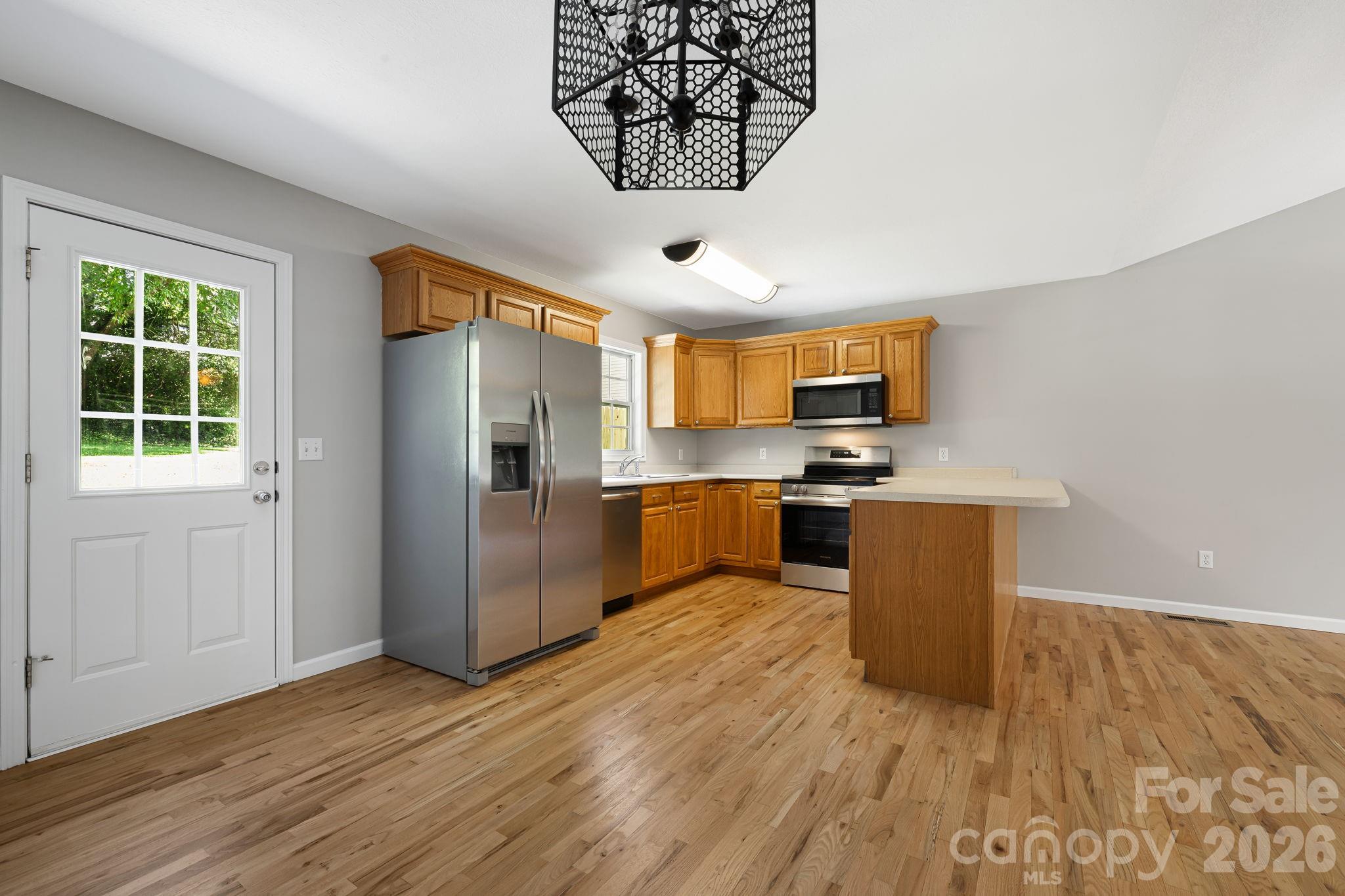 76 Selwyn Road Property Photo 10