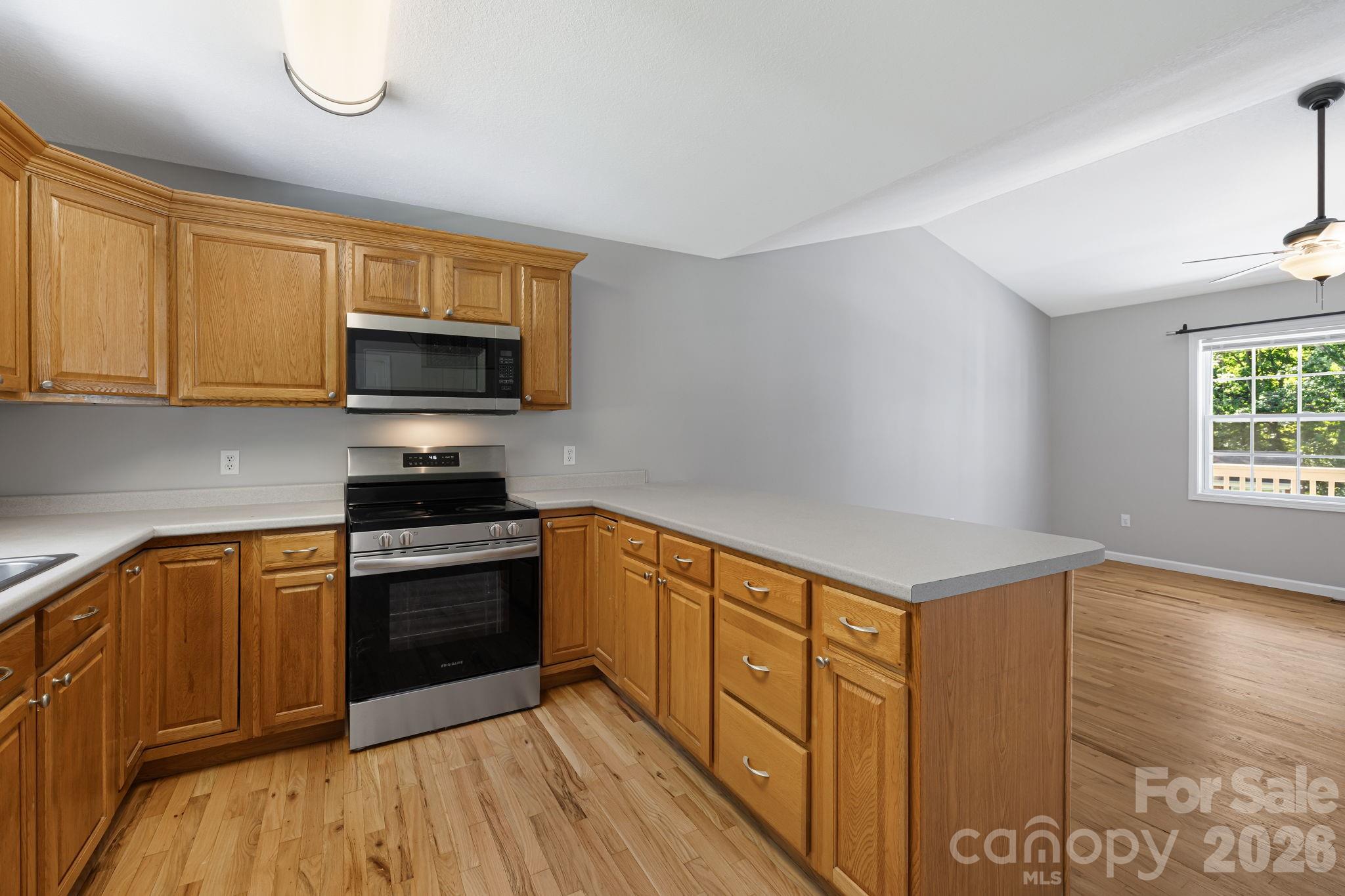 76 Selwyn Road Property Photo 13