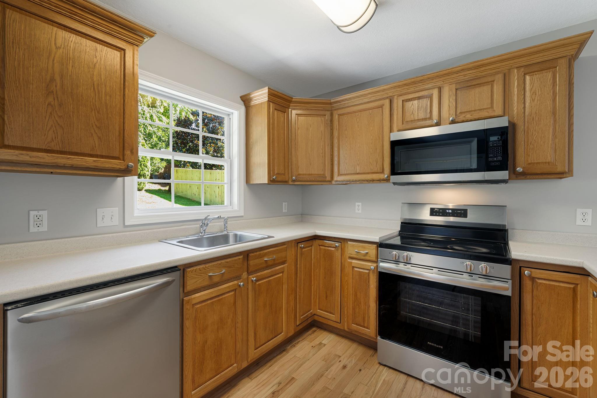 76 Selwyn Road Property Photo 14