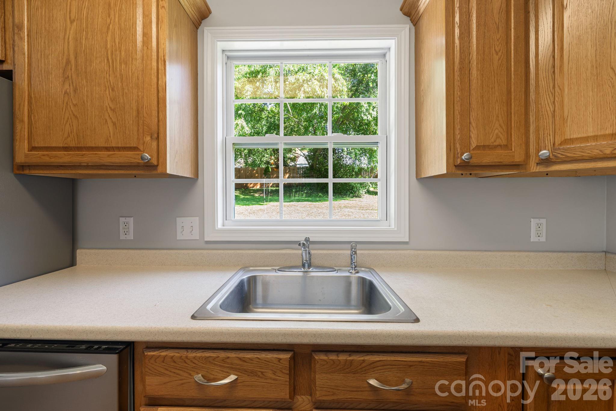 76 Selwyn Road Property Photo 16